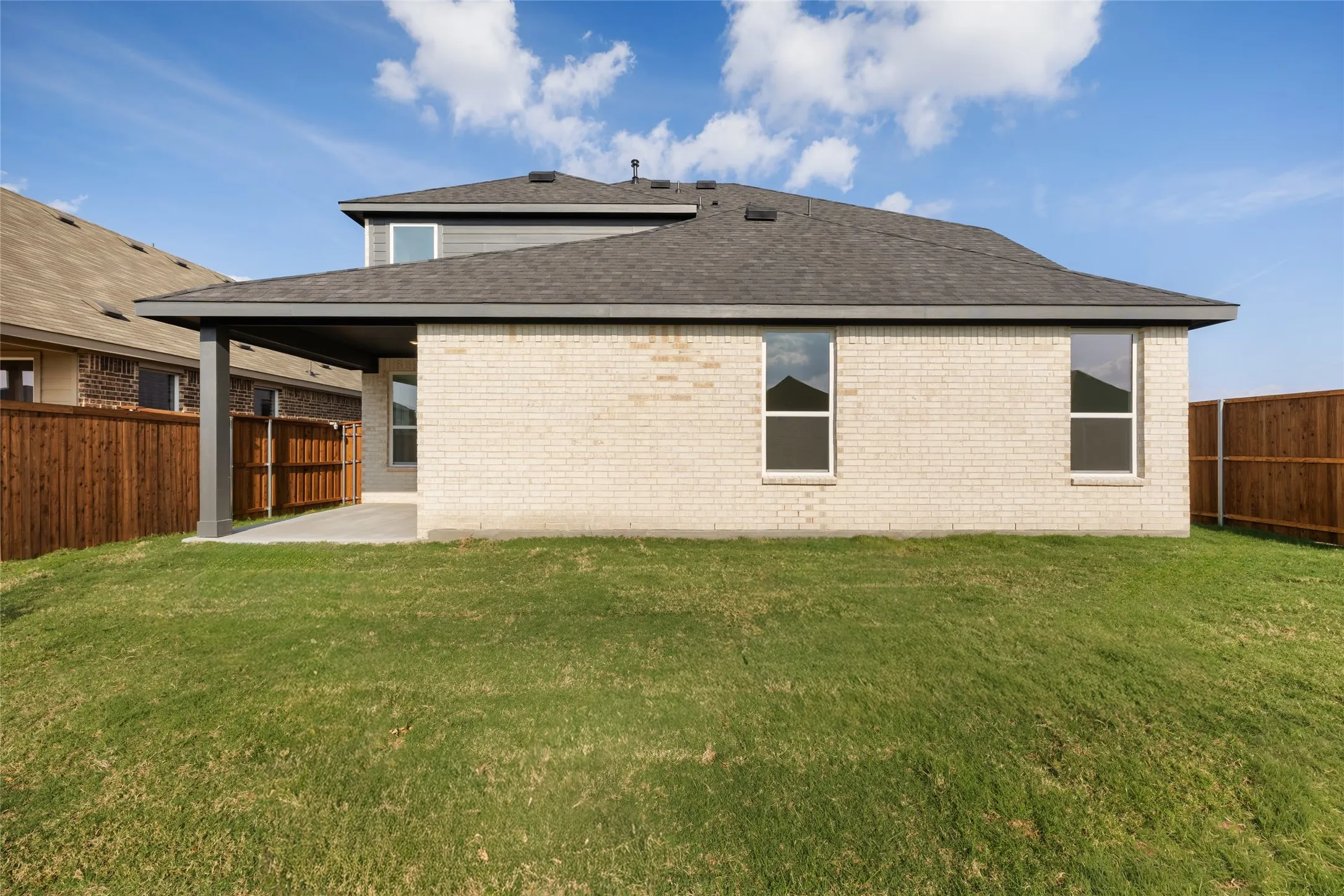 Single Family Residence For Sale in Kaufman County , 1226 Haggetts Pond Road, Forney, Texas 75126, 5 Bedroom, 3 Bathroom, 2 Garage spaces, 2,932 Sqft, built in 2026, mls#21328972, Real Estate Agent in Forney, Homes For Sale in Kaufman county, Homes For Sale in Forney, Realtor in Forney Texas, Real Estate Brokerage Independent Realty Texas, Luminita Cordes Realtor