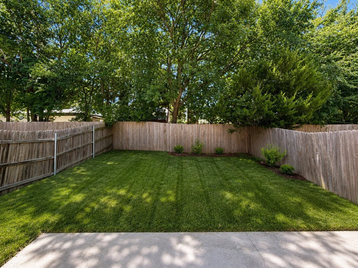 Duplex For Rent in Collin County , 907 Parkplace Ridge, Princeton, Texas 75407, 3 Bedroom, 3 Bathroom, 1 Garage spaces, 1,627 Sqft, built in 2012, mls#21328973, Real Estate Agent in Princeton, Homes For Rent in Collin county, Homes For Rent in Princeton, Realtor in Princeton Texas, Real Estate Brokerage Independent Realty Texas, Luminita Cordes Realtor