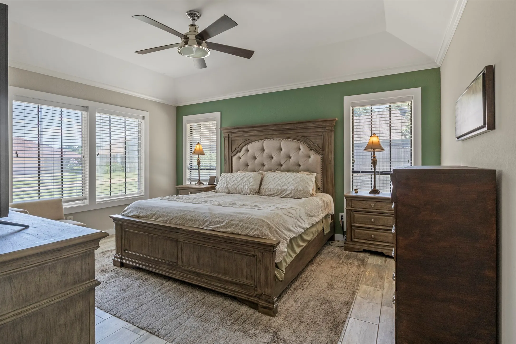 Single Family Residence For Sale in Tarrant County , 4812 Arabian Court, Arlington, Texas 76017, 3 Bedroom, 2 Bathroom, 2 Garage spaces, 2,384 Sqft, built in 1980, mls#21323906, Real Estate Agent in Arlington, Homes For Sale in Tarrant county, Homes For Sale in Arlington, Realtor in Arlington Texas, Real Estate Brokerage Independent Realty Texas, Luminita Cordes Realtor