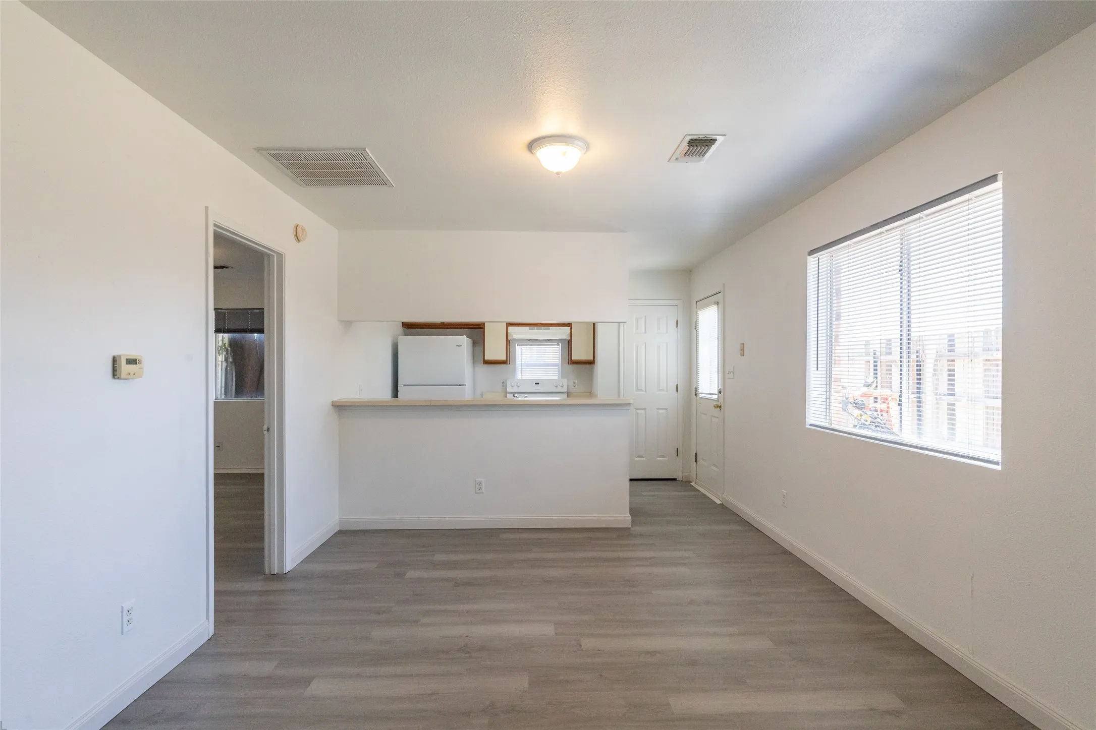 Duplex For Sale in Runnels County , 201 & 203 Bluebonnet Drive, Winters, Texas 79567, 4 Bedroom, 4 Bathroom, Garage spaces, 0 Sqft, built in 1999, mls#21326316, Real Estate Agent in Winters, Homes For Sale in Runnels county, Homes For Sale in Winters, Realtor in Winters Texas, Real Estate Brokerage Independent Realty Texas, Luminita Cordes Realtor
