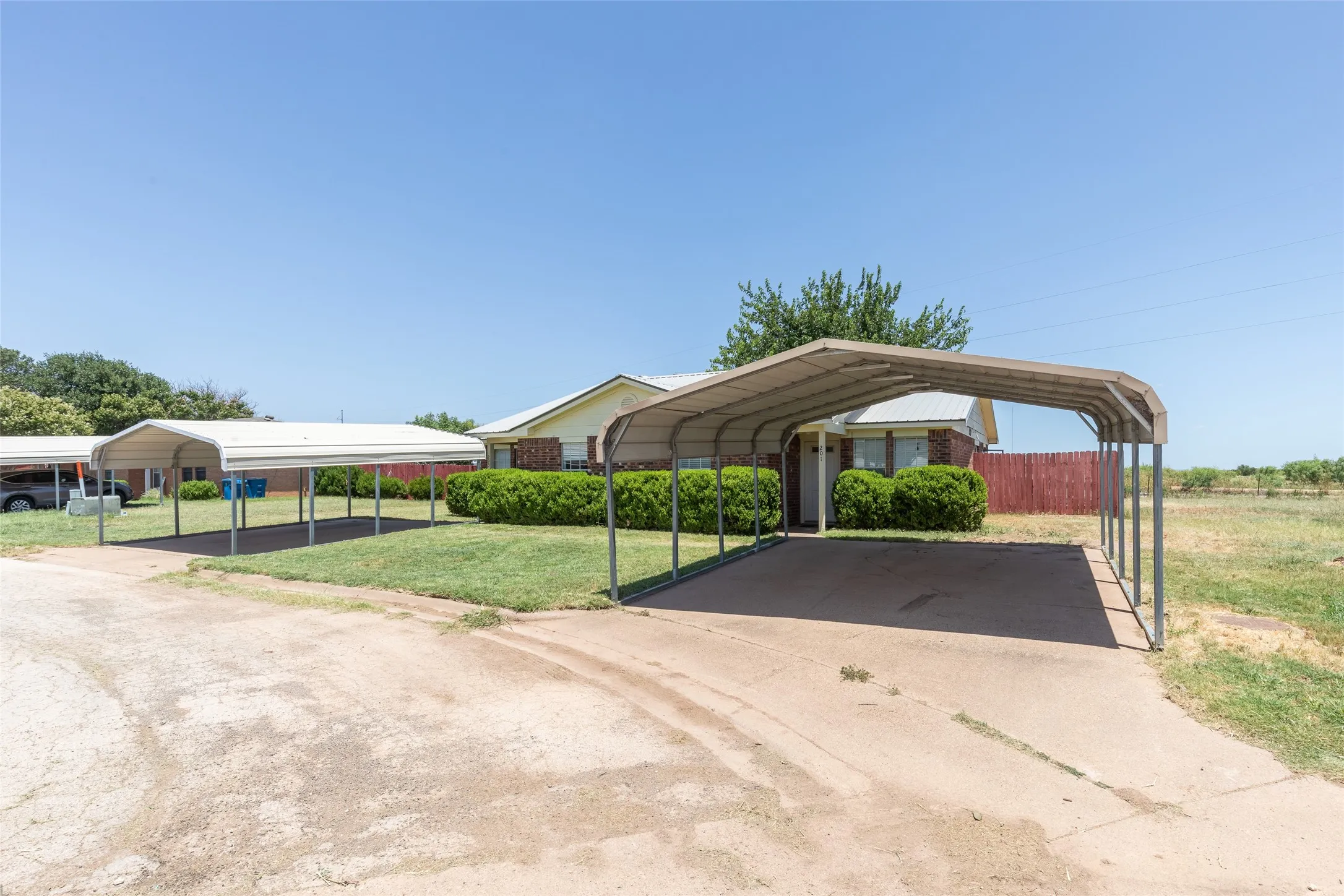 Duplex For Sale in Runnels County , 201 & 203 Bluebonnet Drive, Winters, Texas 79567, 4 Bedroom, 4 Bathroom, Garage spaces, 0 Sqft, built in 1999, mls#21326316, Real Estate Agent in Winters, Homes For Sale in Runnels county, Homes For Sale in Winters, Realtor in Winters Texas, Real Estate Brokerage Independent Realty Texas, Luminita Cordes Realtor