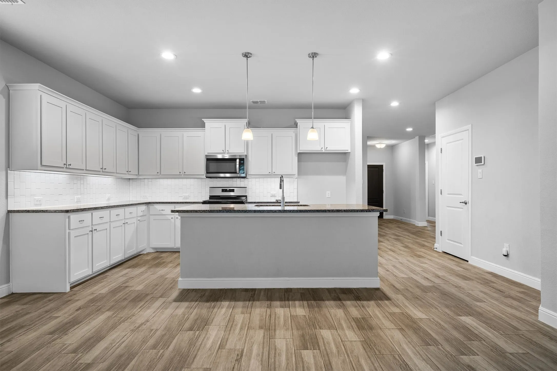 Single Family Residence For Sale in Denton County , 2304 Mockingbird Court, Northlake, Texas 76247, 4 Bedroom, 2 Bathroom, 2 Garage spaces, 2,215 Sqft, built in 2021, mls#21328925, Real Estate Agent in Northlake, Homes For Sale in Denton county, Homes For Sale in Northlake, Realtor in Northlake Texas, Real Estate Brokerage Independent Realty Texas, Luminita Cordes Realtor