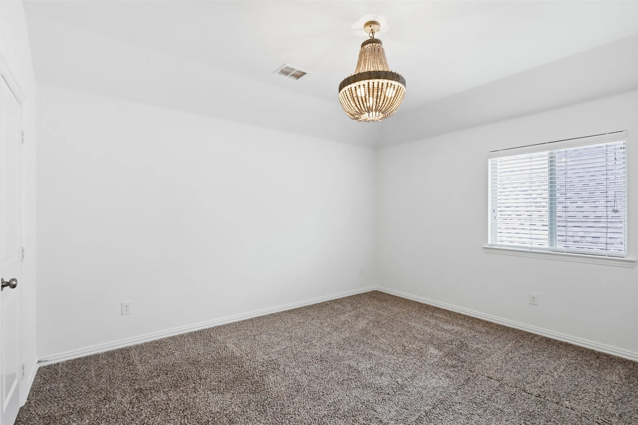 Single Family Residence For Sale in Denton County , 4625 Maverick Way, Carrollton, Texas 75010, 4 Bedroom, 3 Bathroom, 3 Garage spaces, 3,500 Sqft, built in 2014, mls#21328967, Real Estate Agent in Carrollton, Homes For Sale in Denton county, Homes For Sale in Carrollton, Realtor in Carrollton Texas, Real Estate Brokerage Independent Realty Texas, Luminita Cordes Realtor