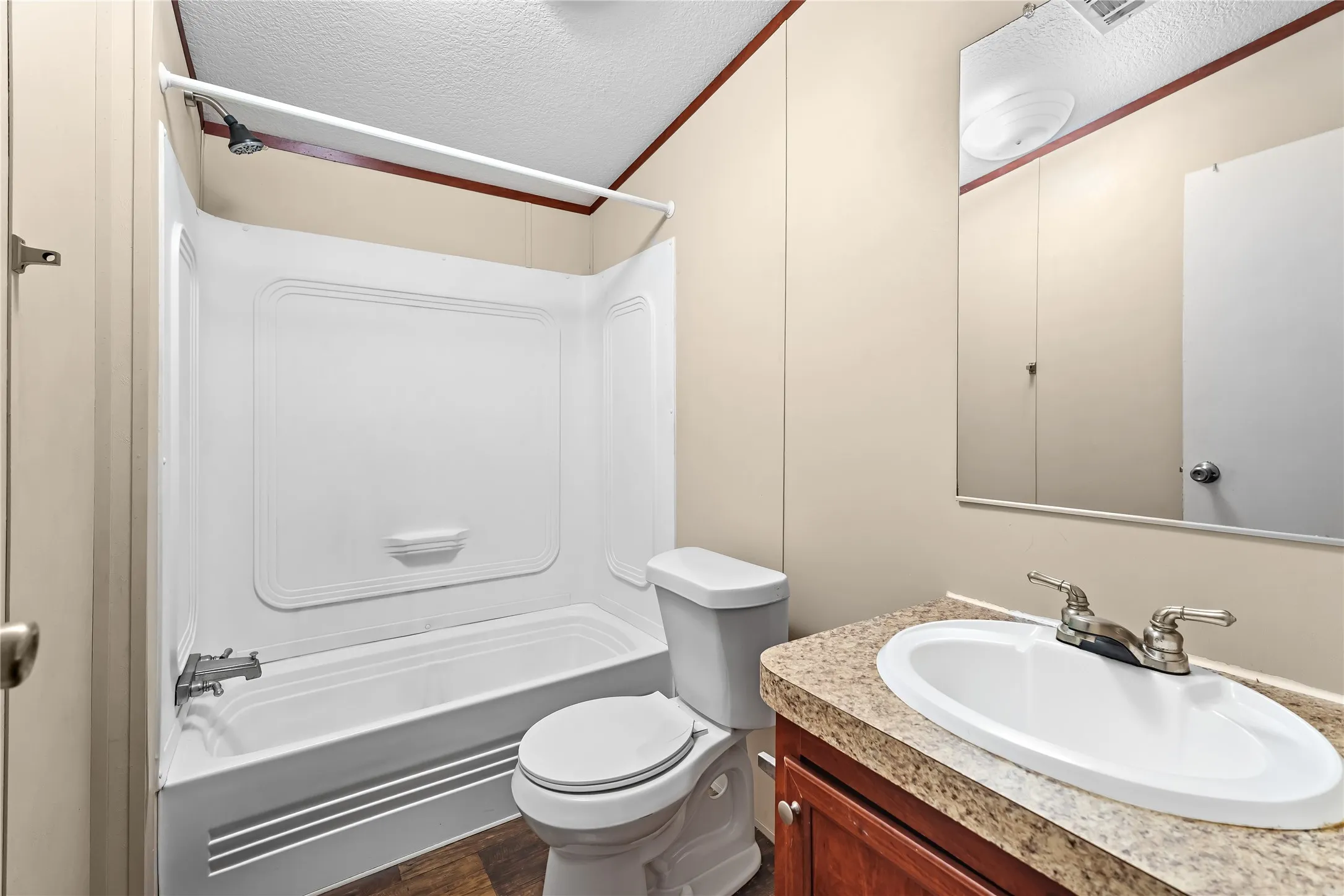 Mobile Home For Sale in Hunt County , 3634 County Road 2621, Caddo Mills, Texas 75135, 3 Bedroom, 2 Bathroom, Garage spaces, 1,232 Sqft, built in 2013, mls#21328978, Real Estate Agent in Caddo Mills, Homes For Sale in Hunt county, Homes For Sale in Caddo Mills, Realtor in Caddo Mills Texas, Real Estate Brokerage Independent Realty Texas, Luminita Cordes Realtor