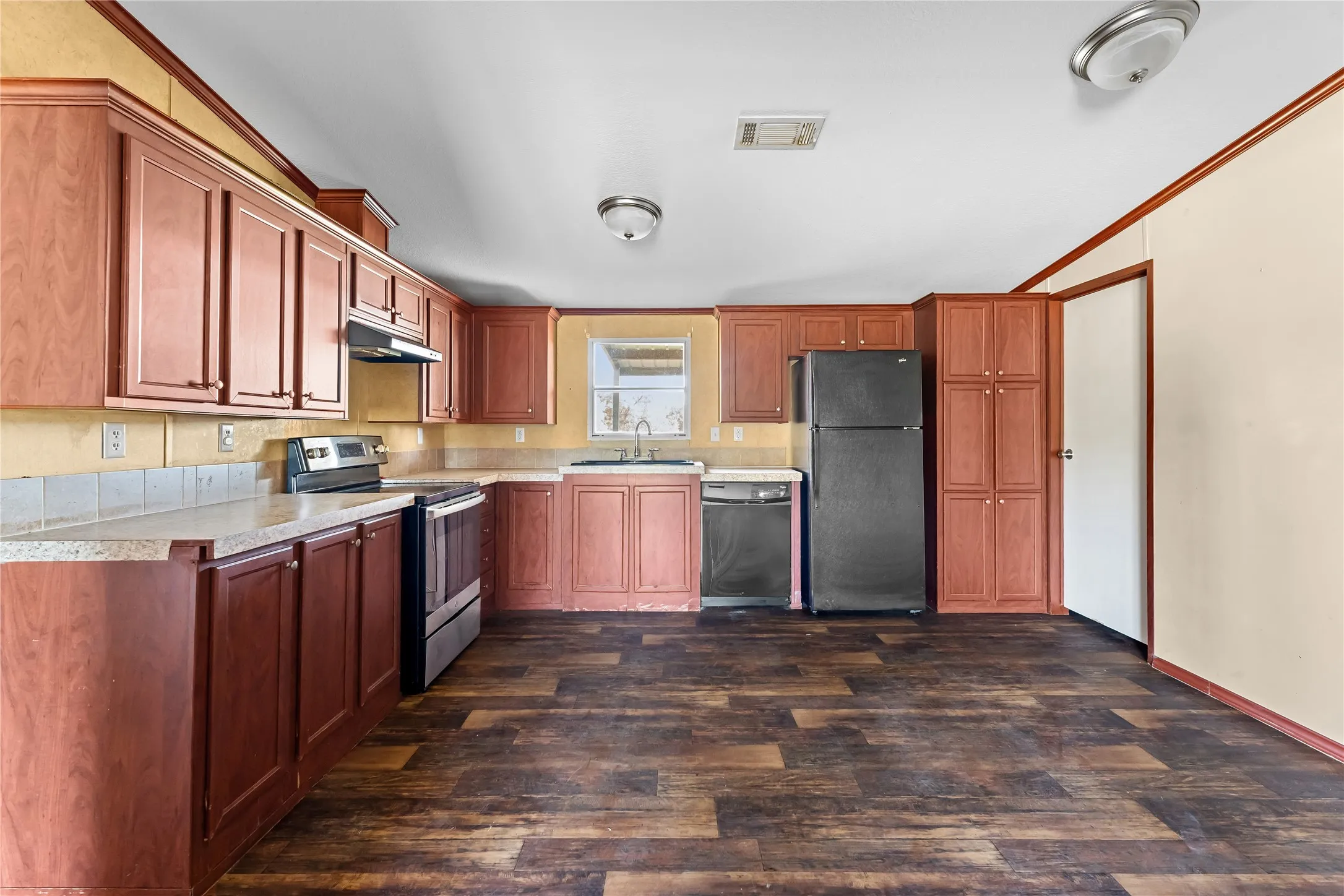 Mobile Home For Sale in Hunt County , 3634 County Road 2621, Caddo Mills, Texas 75135, 3 Bedroom, 2 Bathroom, Garage spaces, 1,232 Sqft, built in 2013, mls#21328978, Real Estate Agent in Caddo Mills, Homes For Sale in Hunt county, Homes For Sale in Caddo Mills, Realtor in Caddo Mills Texas, Real Estate Brokerage Independent Realty Texas, Luminita Cordes Realtor