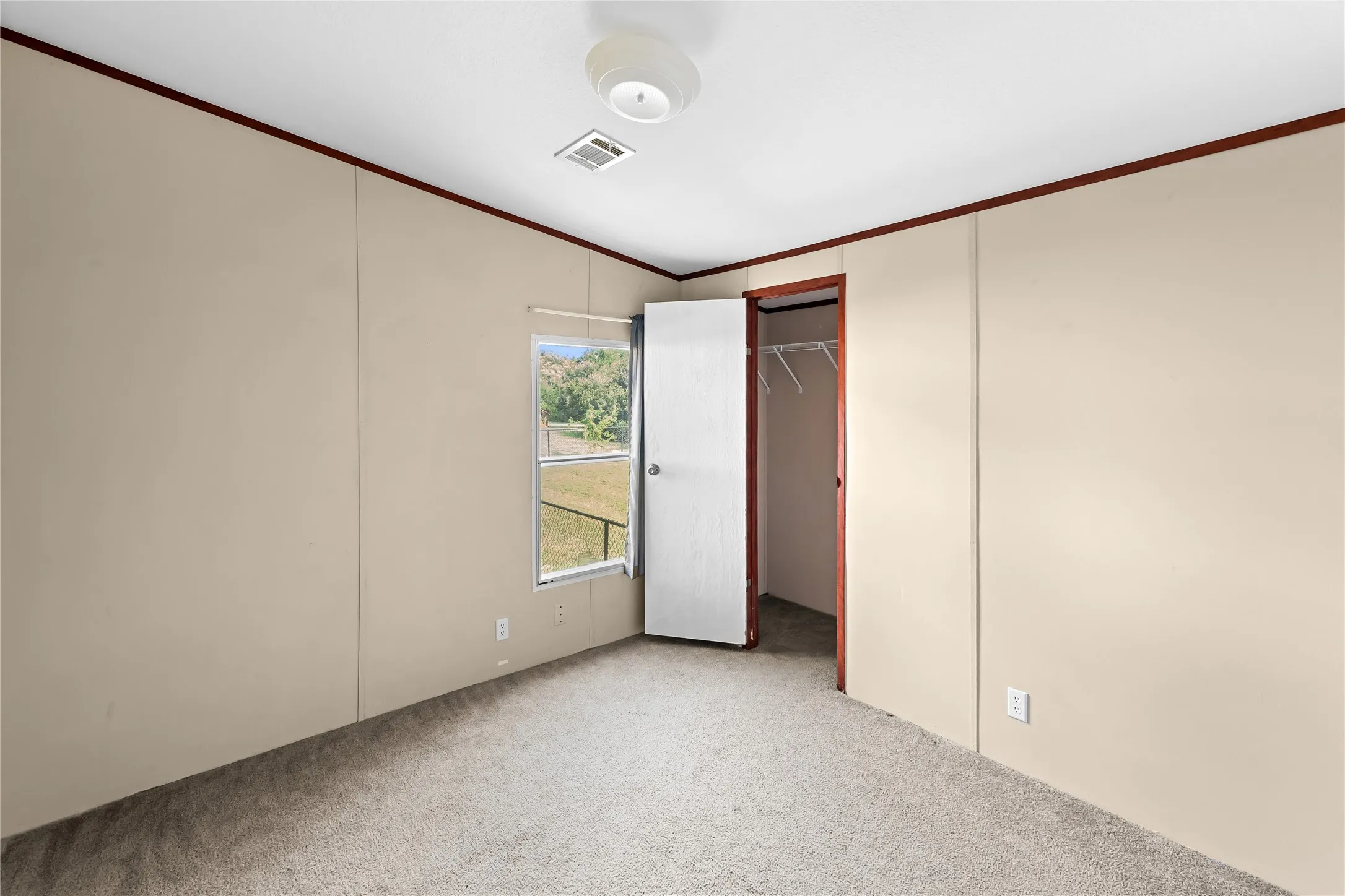 Mobile Home For Sale in Hunt County , 3634 County Road 2621, Caddo Mills, Texas 75135, 3 Bedroom, 2 Bathroom, Garage spaces, 1,232 Sqft, built in 2013, mls#21328978, Real Estate Agent in Caddo Mills, Homes For Sale in Hunt county, Homes For Sale in Caddo Mills, Realtor in Caddo Mills Texas, Real Estate Brokerage Independent Realty Texas, Luminita Cordes Realtor
