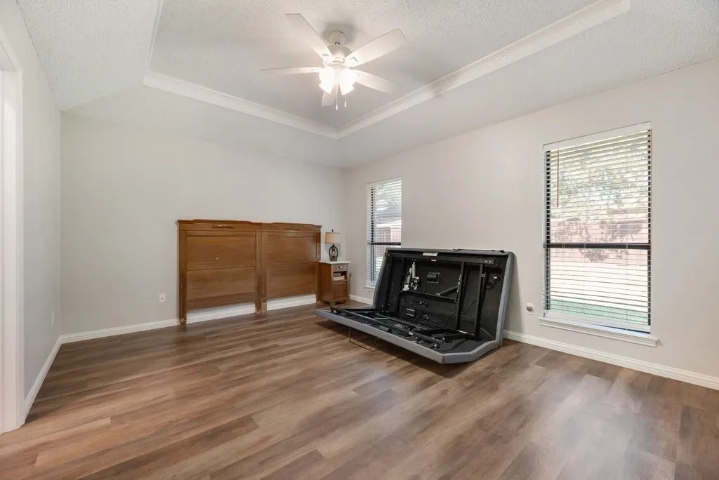 Single Family Residence For Sale in Denton County , 5021 Marcus Drive, Flower Mound, Texas 75028, 3 Bedroom, 2 Bathroom, 2 Garage spaces, 1,674 Sqft, built in 1985, mls#21329025, Real Estate Agent in Flower Mound, Homes For Sale in Denton county, Homes For Sale in Flower Mound, Realtor in Flower Mound Texas, Real Estate Brokerage Independent Realty Texas, Luminita Cordes Realtor