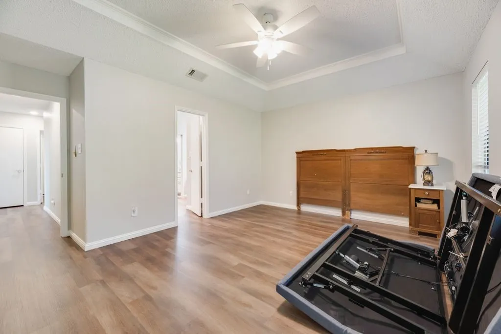 Single Family Residence For Sale in Denton County , 5021 Marcus Drive, Flower Mound, Texas 75028, 3 Bedroom, 2 Bathroom, 2 Garage spaces, 1,674 Sqft, built in 1985, mls#21329025, Real Estate Agent in Flower Mound, Homes For Sale in Denton county, Homes For Sale in Flower Mound, Realtor in Flower Mound Texas, Real Estate Brokerage Independent Realty Texas, Luminita Cordes Realtor