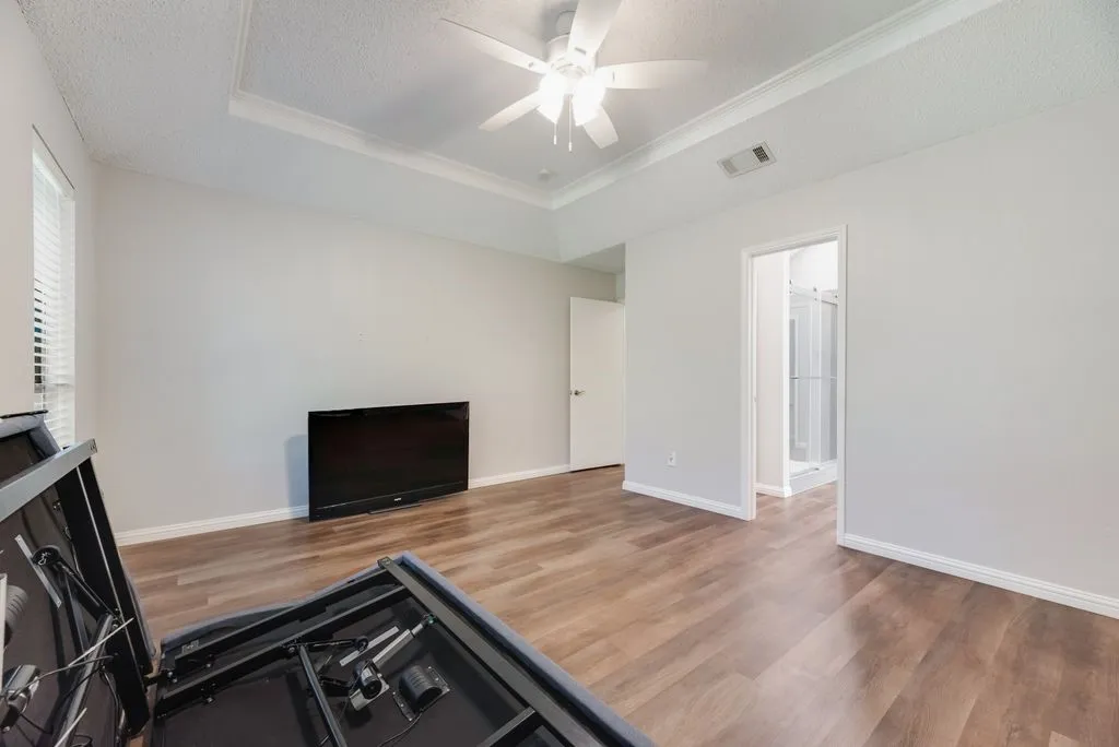 Single Family Residence For Sale in Denton County , 5021 Marcus Drive, Flower Mound, Texas 75028, 3 Bedroom, 2 Bathroom, 2 Garage spaces, 1,674 Sqft, built in 1985, mls#21329025, Real Estate Agent in Flower Mound, Homes For Sale in Denton county, Homes For Sale in Flower Mound, Realtor in Flower Mound Texas, Real Estate Brokerage Independent Realty Texas, Luminita Cordes Realtor