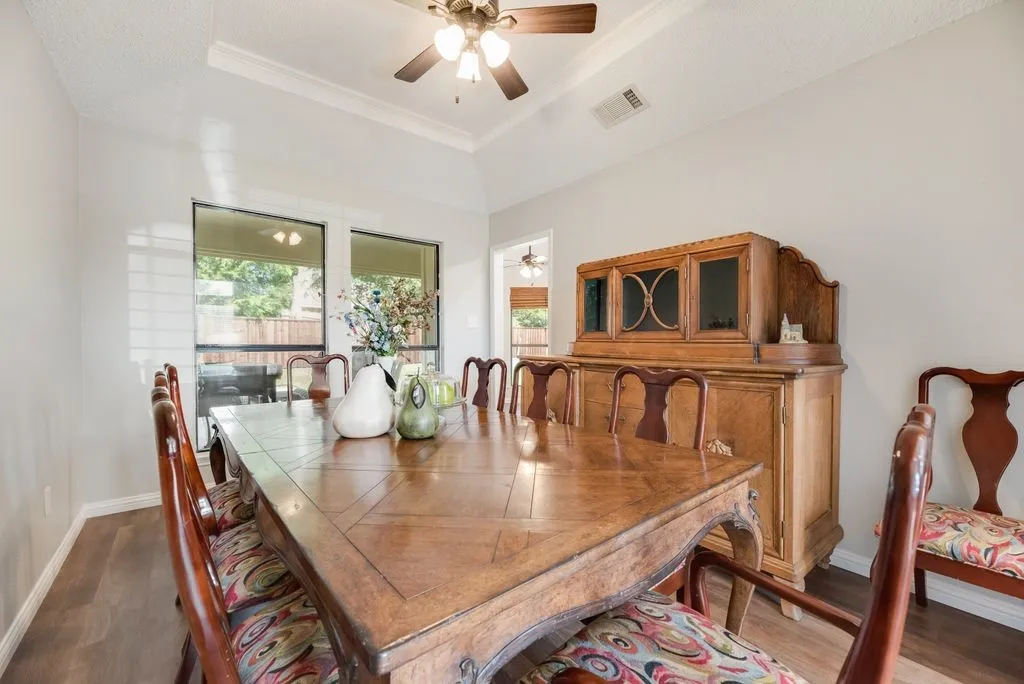Single Family Residence For Sale in Denton County , 5021 Marcus Drive, Flower Mound, Texas 75028, 3 Bedroom, 2 Bathroom, 2 Garage spaces, 1,674 Sqft, built in 1985, mls#21329025, Real Estate Agent in Flower Mound, Homes For Sale in Denton county, Homes For Sale in Flower Mound, Realtor in Flower Mound Texas, Real Estate Brokerage Independent Realty Texas, Luminita Cordes Realtor