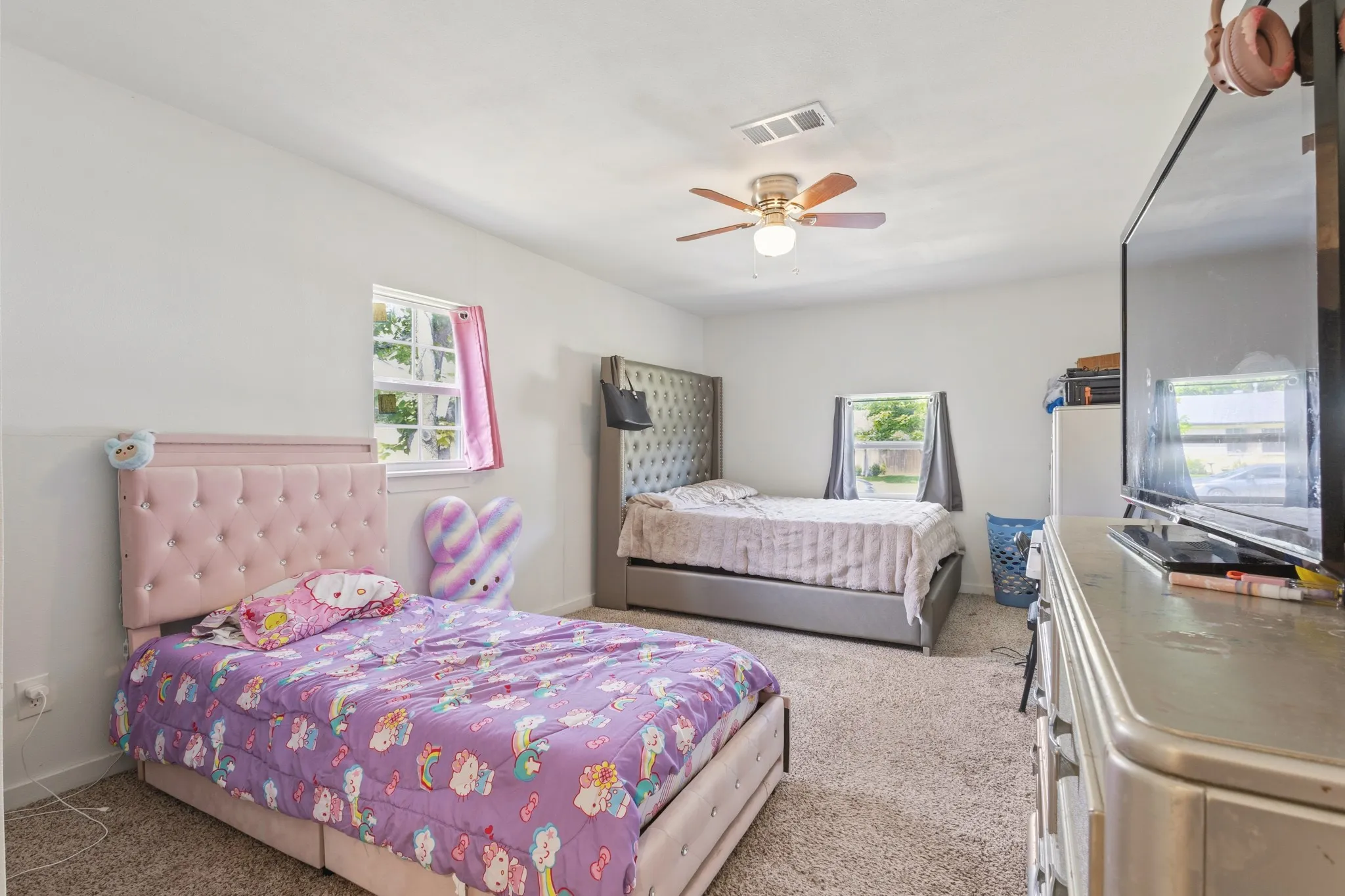 Single Family Residence For Sale in Dallas County , 1706 Summit Street, Mesquite, Texas 75149, 4 Bedroom, 3 Bathroom, Garage spaces, 1,363 Sqft, built in 1959, mls#21329027, Real Estate Agent in Mesquite, Homes For Sale in Dallas county, Homes For Sale in Mesquite, Realtor in Mesquite Texas, Real Estate Brokerage Independent Realty Texas, Luminita Cordes Realtor