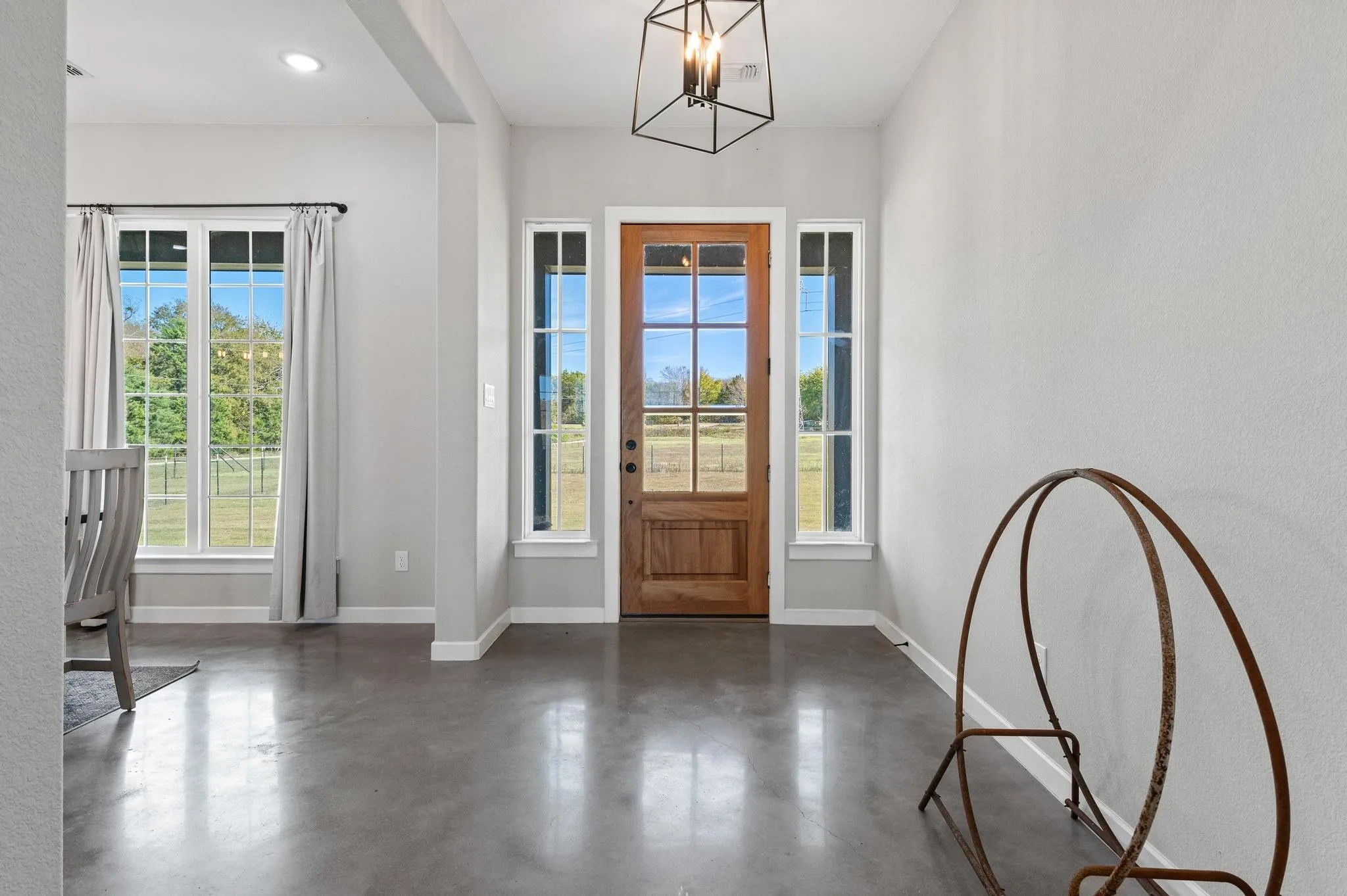 Single Family Residence For Sale in Grayson County , 856 Yowell Hill Road, Whitewright, Texas 75491, 4 Bedroom, 4 Bathroom, 2 Garage spaces, 2,556 Sqft, built in 2022, mls#21327447, Real Estate Agent in Whitewright, Homes For Sale in Grayson county, Homes For Sale in Whitewright, Realtor in Whitewright Texas, Real Estate Brokerage Independent Realty Texas, Luminita Cordes Realtor