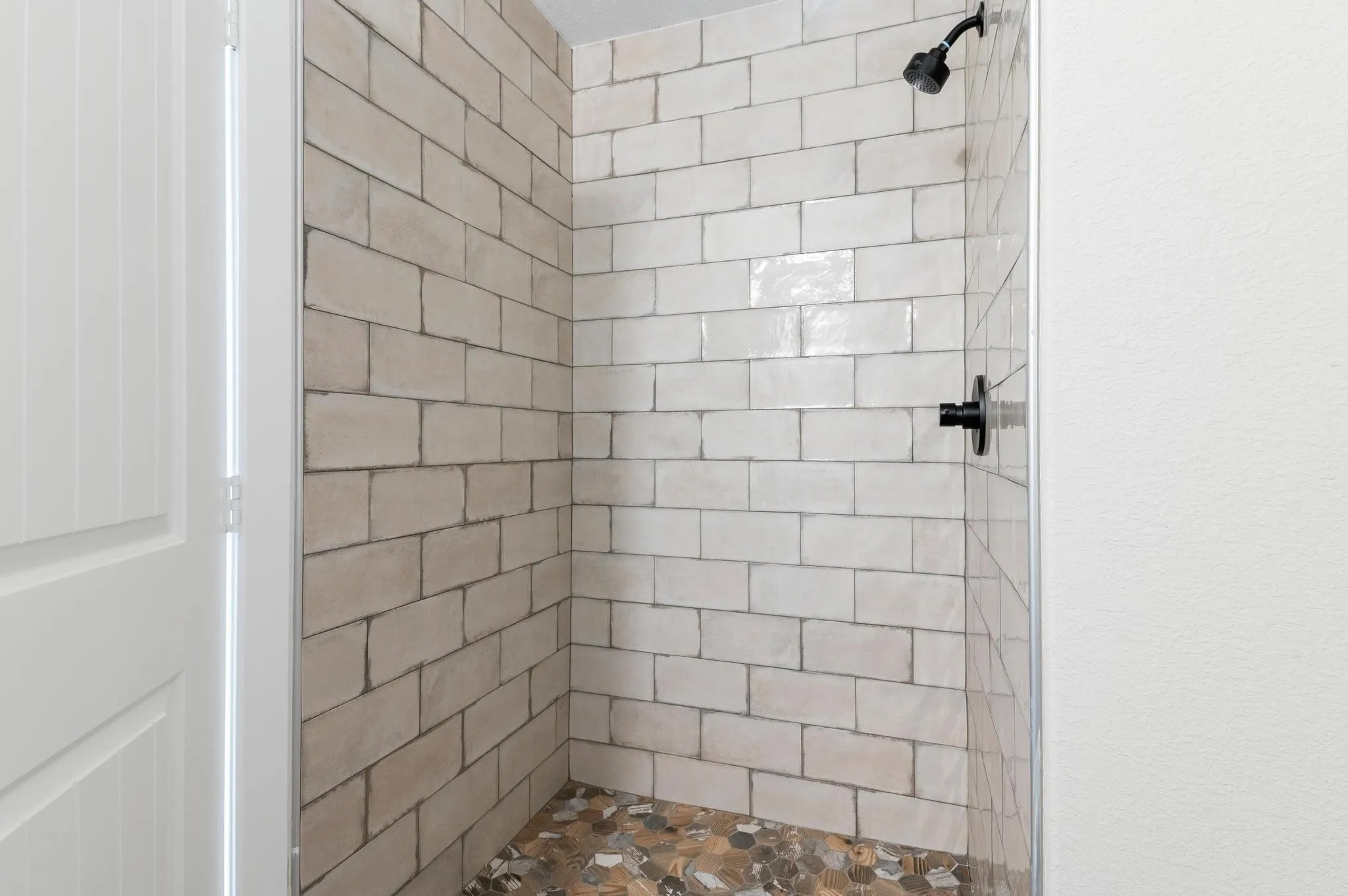 Upstairs full bath