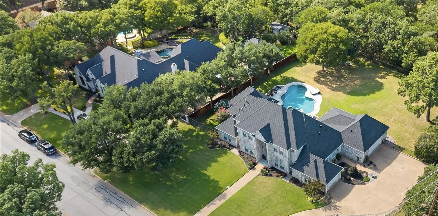 Single Family Residence For Sale in Tarrant County , 1133 Wales Drive, Keller, Texas 76248, 5 Bedroom, 4 Bathroom, 3 Garage spaces, 4,047 Sqft, built in 1992, mls#21328301, Real Estate Agent in Keller, Homes For Sale in Tarrant county, Homes For Sale in Keller, Realtor in Keller Texas, Real Estate Brokerage Independent Realty Texas, Luminita Cordes Realtor