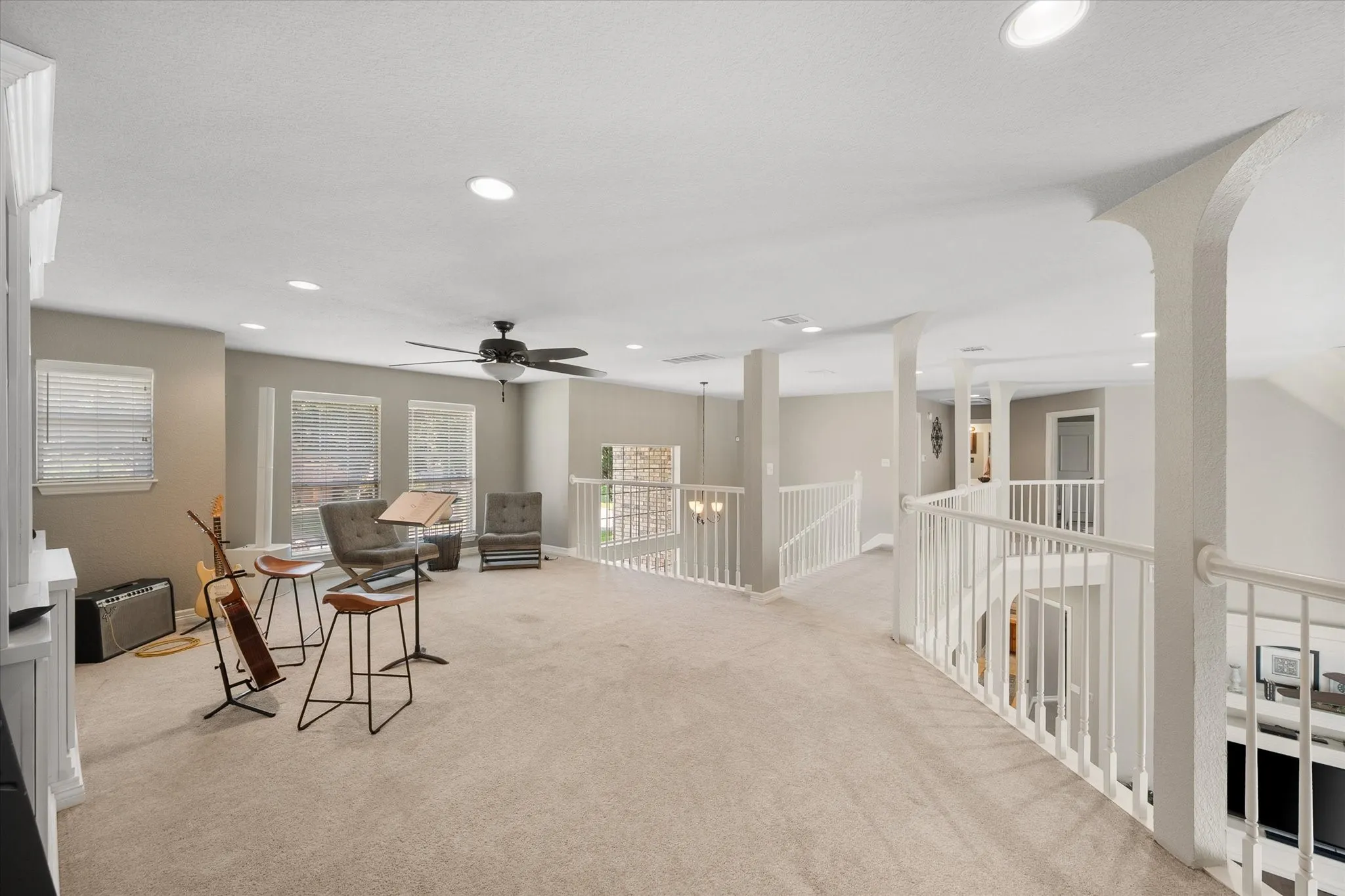 Single Family Residence For Sale in Tarrant County , 1133 Wales Drive, Keller, Texas 76248, 5 Bedroom, 4 Bathroom, 3 Garage spaces, 4,047 Sqft, built in 1992, mls#21328301, Real Estate Agent in Keller, Homes For Sale in Tarrant county, Homes For Sale in Keller, Realtor in Keller Texas, Real Estate Brokerage Independent Realty Texas, Luminita Cordes Realtor