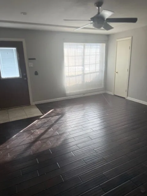 Condominium For Rent in Collin County , 2400 Jupiter Road F1, Plano, Texas 75074, 1 Bedroom, 1 Bathroom, Garage spaces, 706 Sqft, built in 1985, Price $1,200, mls#21329032, Real Estate Agent in Plano, Homes For Rent in Collin county, Homes For Rent in Plano, Realtor in Plano Texas, Real Estate Brokerage Independent Realty Texas, Luminita Cordes Realtor