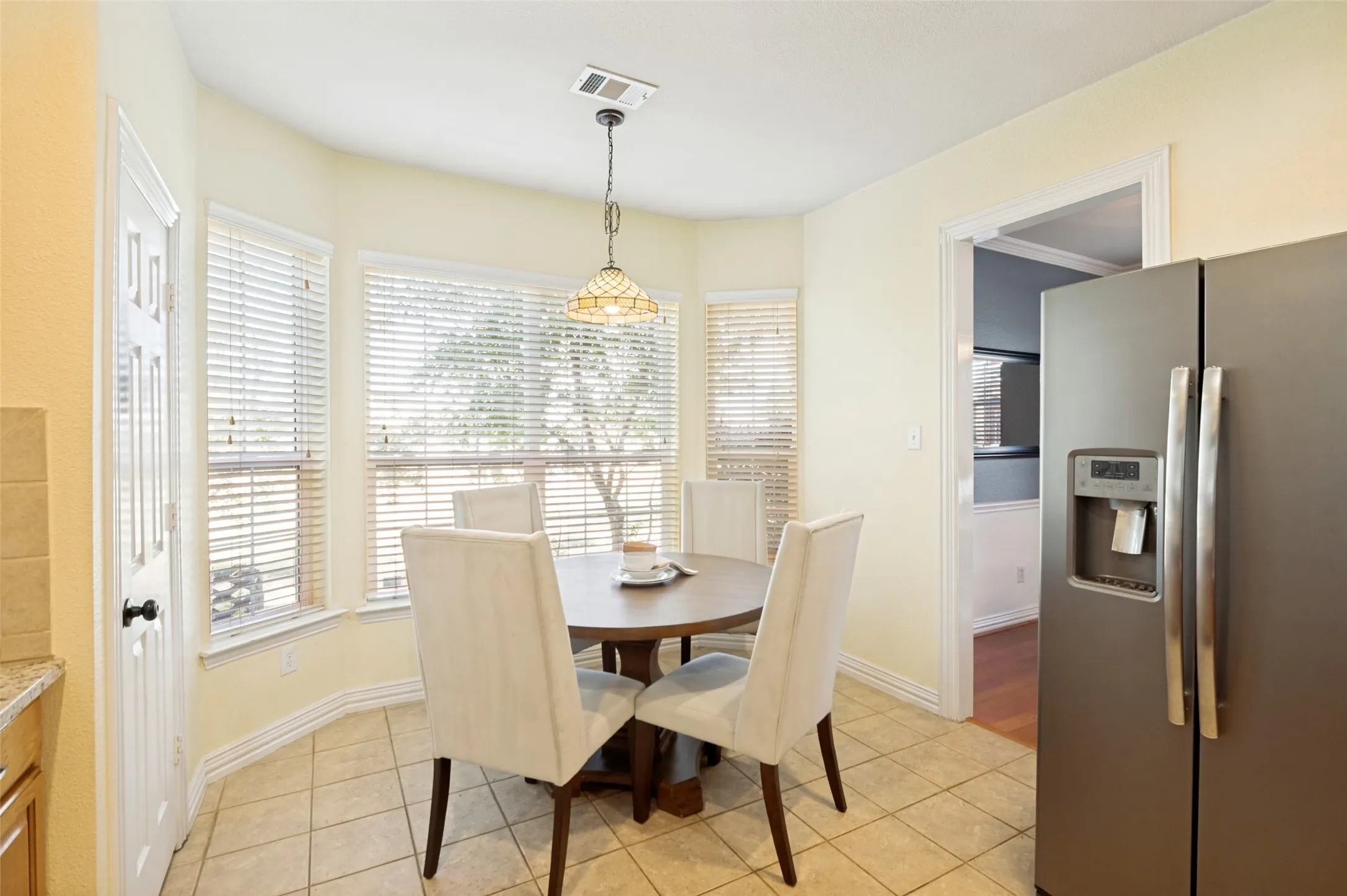 Single Family Residence For Sale in Collin County , 4252 Sun Creek Court, Plano, Texas 75093, 4 Bedroom, 3 Bathroom, 2 Garage spaces, 2,363 Sqft, built in 2000, mls#21316659, Real Estate Agent in Plano, Homes For Sale in Collin county, Homes For Sale in Plano, Realtor in Plano Texas, Real Estate Brokerage Independent Realty Texas, Luminita Cordes Realtor
