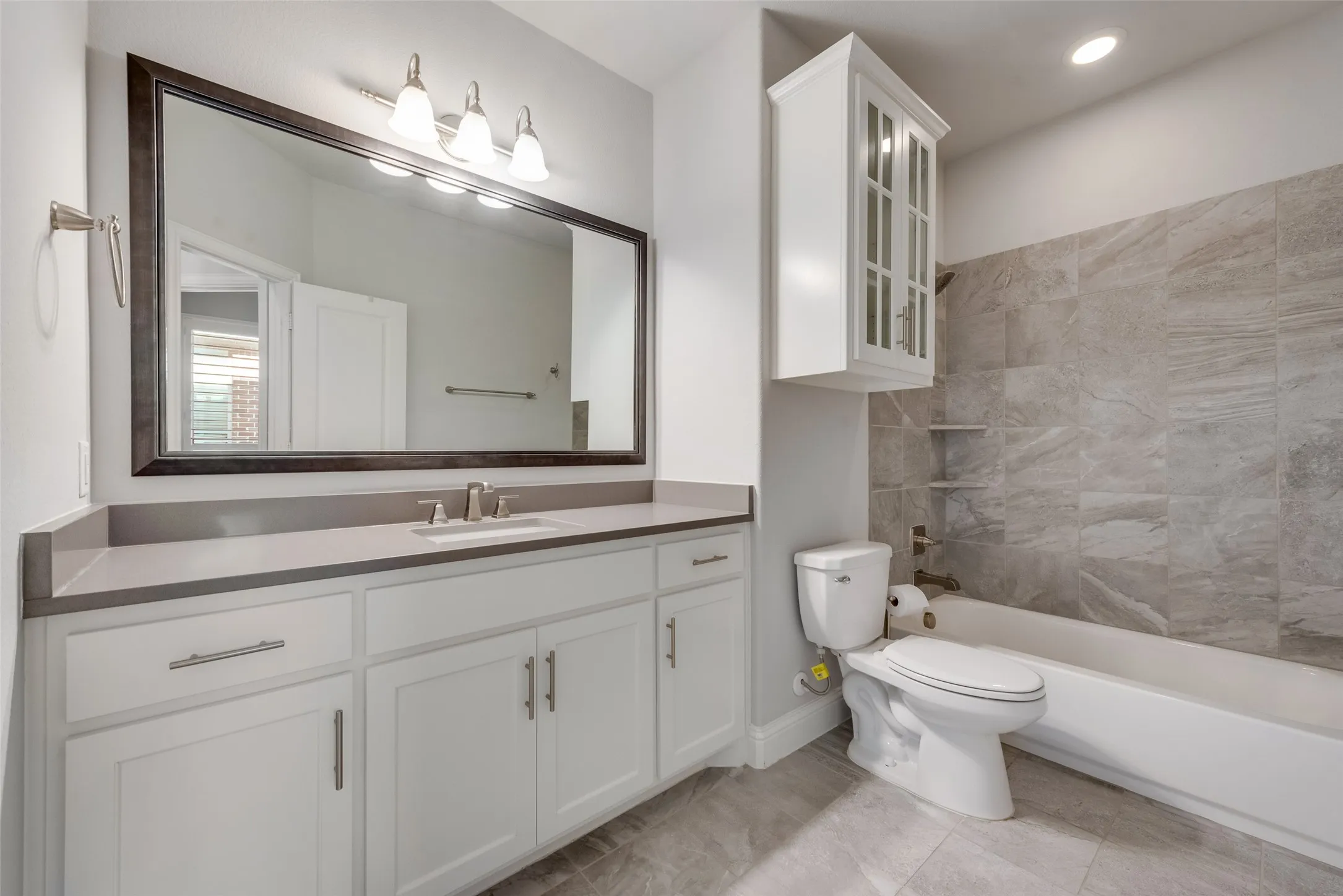 Single Family Residence For Rent in Collin County , 4420 Avenida Lane, Mc Kinney, Texas 75070, 3 Bedroom, 2 Bathroom, 2 Garage spaces, 2,217 Sqft, built in 2017, mls#21329044, Real Estate Agent in Mc Kinney, Homes For Rent in Collin county, Homes For Rent in Mc Kinney, Realtor in Mc Kinney Texas, Real Estate Brokerage Independent Realty Texas, Luminita Cordes Realtor