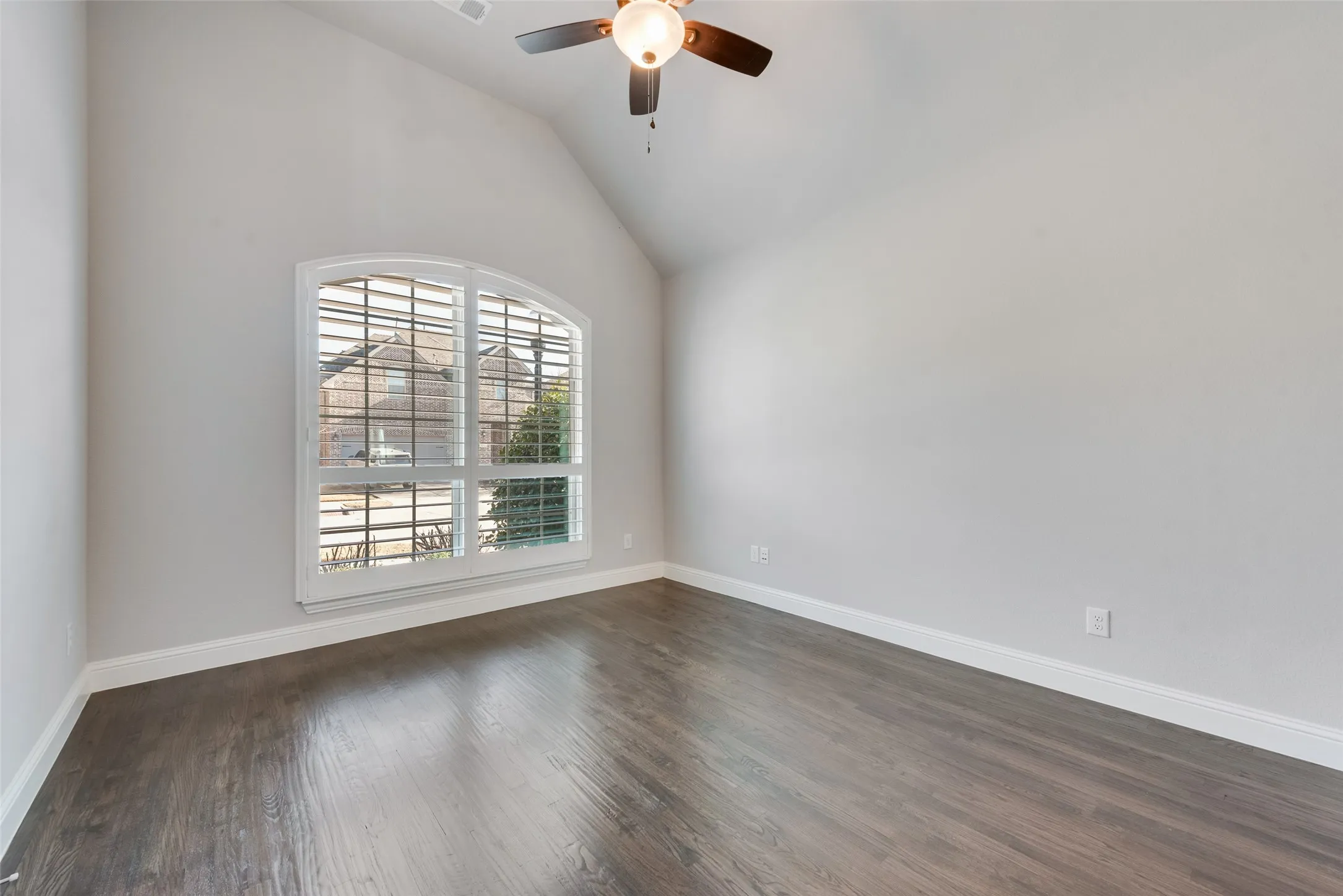 Single Family Residence For Rent in Collin County , 4420 Avenida Lane, Mc Kinney, Texas 75070, 3 Bedroom, 2 Bathroom, 2 Garage spaces, 2,217 Sqft, built in 2017, mls#21329044, Real Estate Agent in Mc Kinney, Homes For Rent in Collin county, Homes For Rent in Mc Kinney, Realtor in Mc Kinney Texas, Real Estate Brokerage Independent Realty Texas, Luminita Cordes Realtor