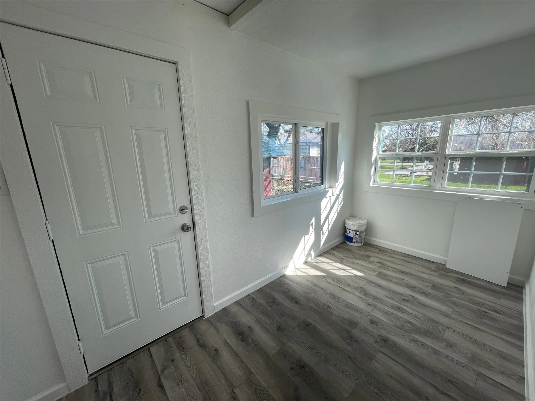 Single Family Residence For Sale in Collin County , 1305 Hobson Avenue, Mc Kinney, Texas 75069, 3 Bedroom, 1 Bathroom, Garage spaces, 1,196 Sqft, built in 1975, mls#21329059, Real Estate Agent in Mc Kinney, Homes For Sale in Collin county, Homes For Sale in Mc Kinney, Realtor in Mc Kinney Texas, Real Estate Brokerage Independent Realty Texas, Luminita Cordes Realtor