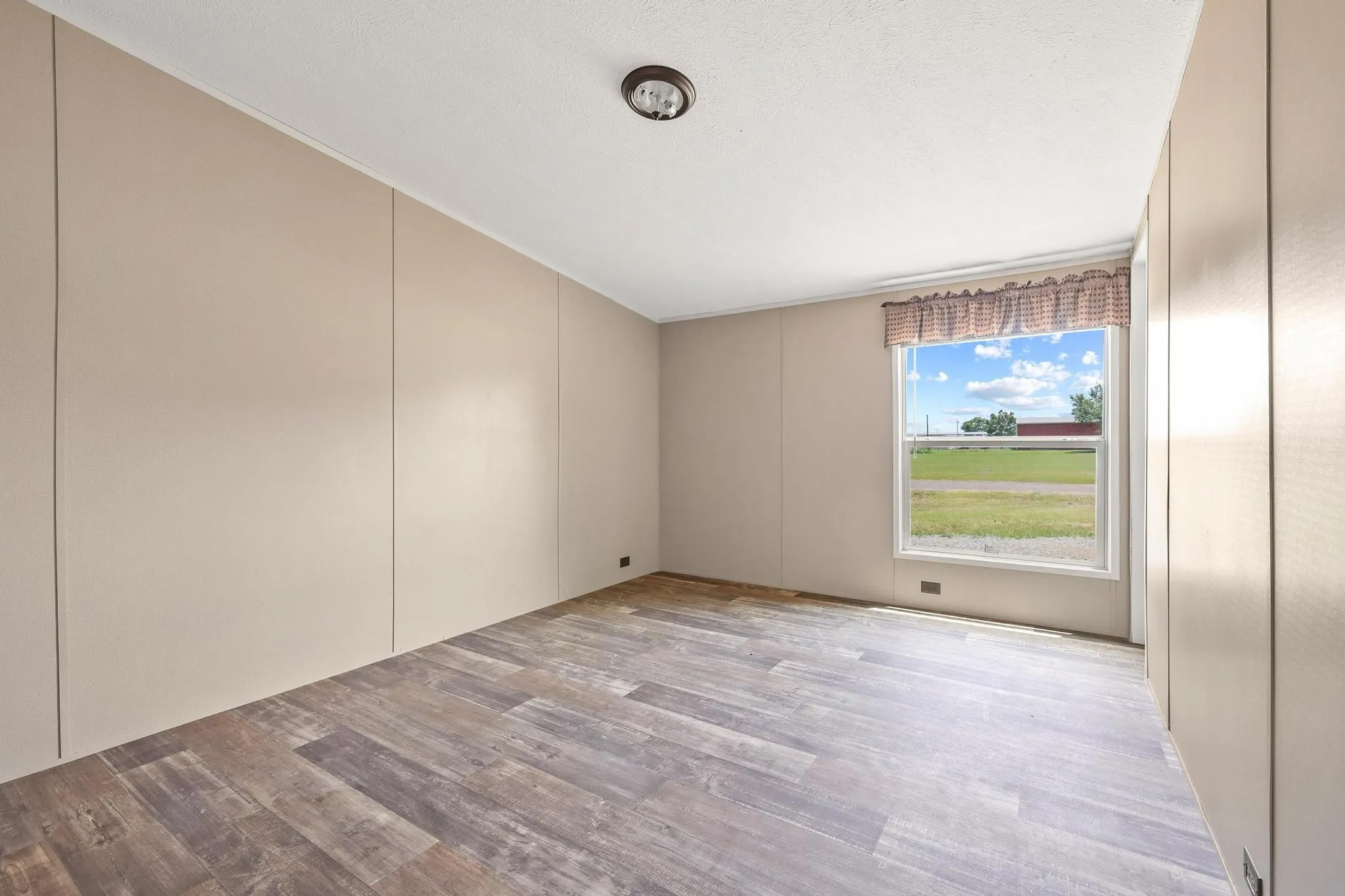 Empty room