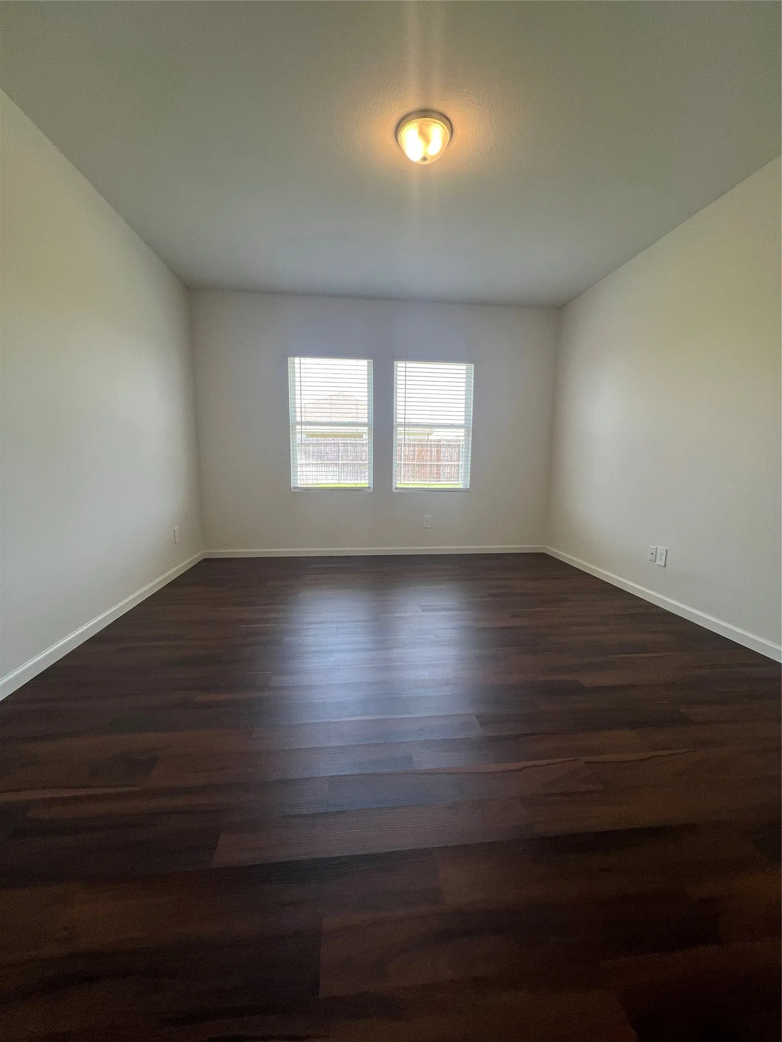 Single Family Residence For Rent in Collin County , 794 Yorkshire Drive, Lavon, Texas 75166, 4 Bedroom, 2 Bathroom, 2 Garage spaces, 1,884 Sqft, built in 2022, mls#21328339, Real Estate Agent in Lavon, Homes For Rent in Collin county, Homes For Rent in Lavon, Realtor in Lavon Texas, Real Estate Brokerage Independent Realty Texas, Luminita Cordes Realtor