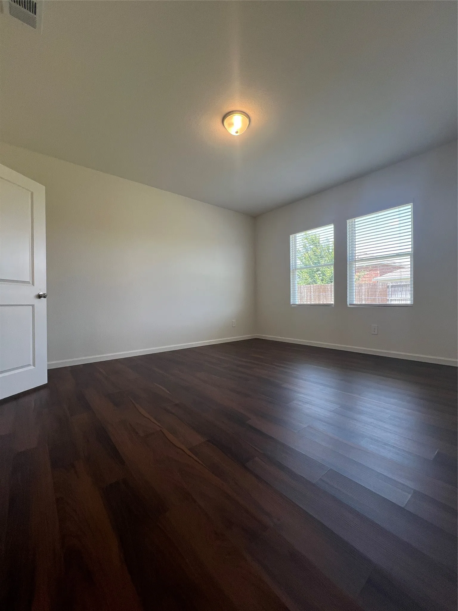 Single Family Residence For Rent in Collin County , 794 Yorkshire Drive, Lavon, Texas 75166, 4 Bedroom, 2 Bathroom, 2 Garage spaces, 1,884 Sqft, built in 2022, mls#21328339, Real Estate Agent in Lavon, Homes For Rent in Collin county, Homes For Rent in Lavon, Realtor in Lavon Texas, Real Estate Brokerage Independent Realty Texas, Luminita Cordes Realtor