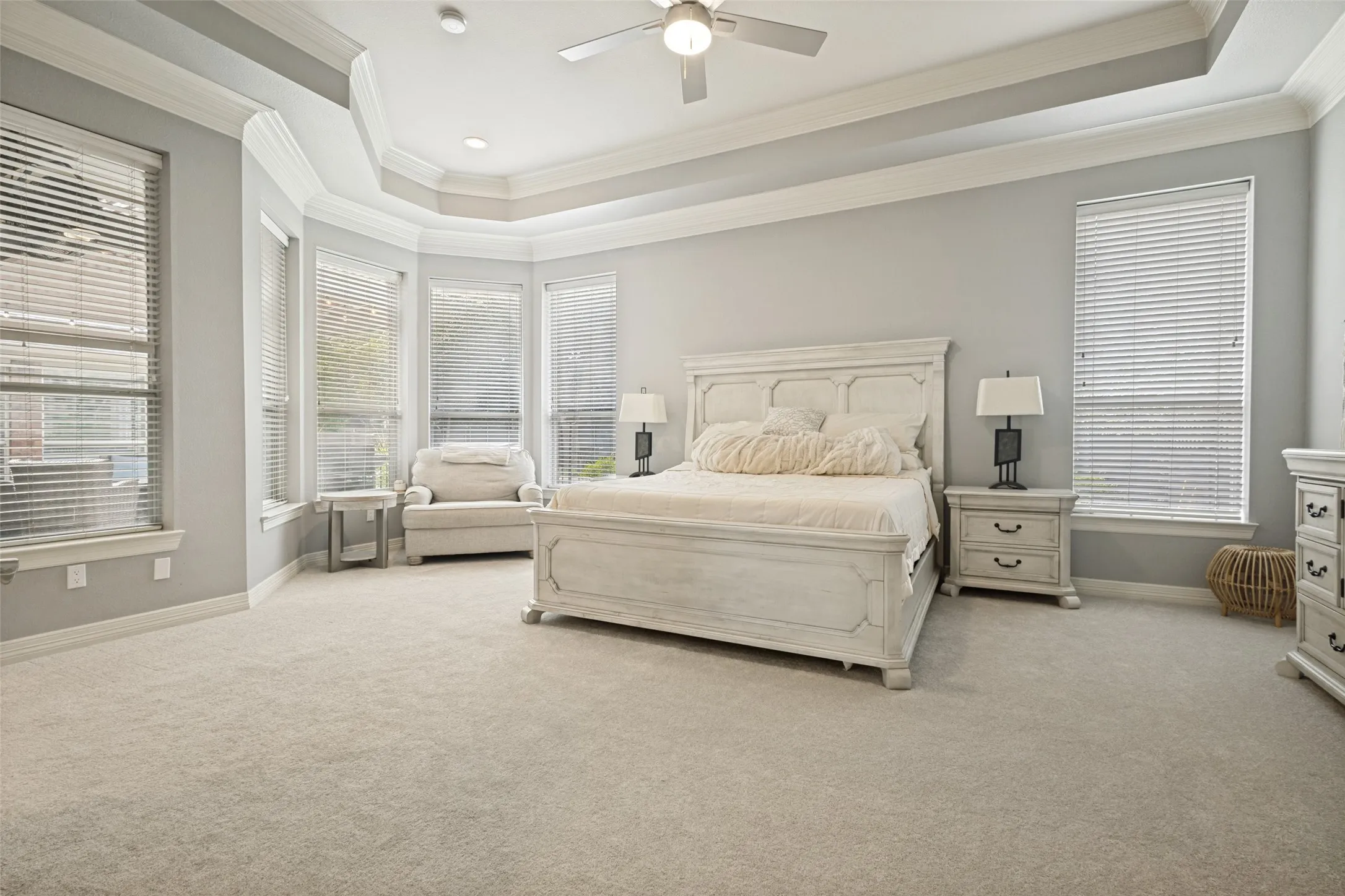 Single Family Residence For Sale in Denton County , 4400 Biscayne Drive, Flower Mound, Texas 75028, 4 Bedroom, 4 Bathroom, 3 Garage spaces, 3,648 Sqft, built in 2000, mls#21328627, Real Estate Agent in Flower Mound, Homes For Sale in Denton county, Homes For Sale in Flower Mound, Realtor in Flower Mound Texas, Real Estate Brokerage Independent Realty Texas, Luminita Cordes Realtor