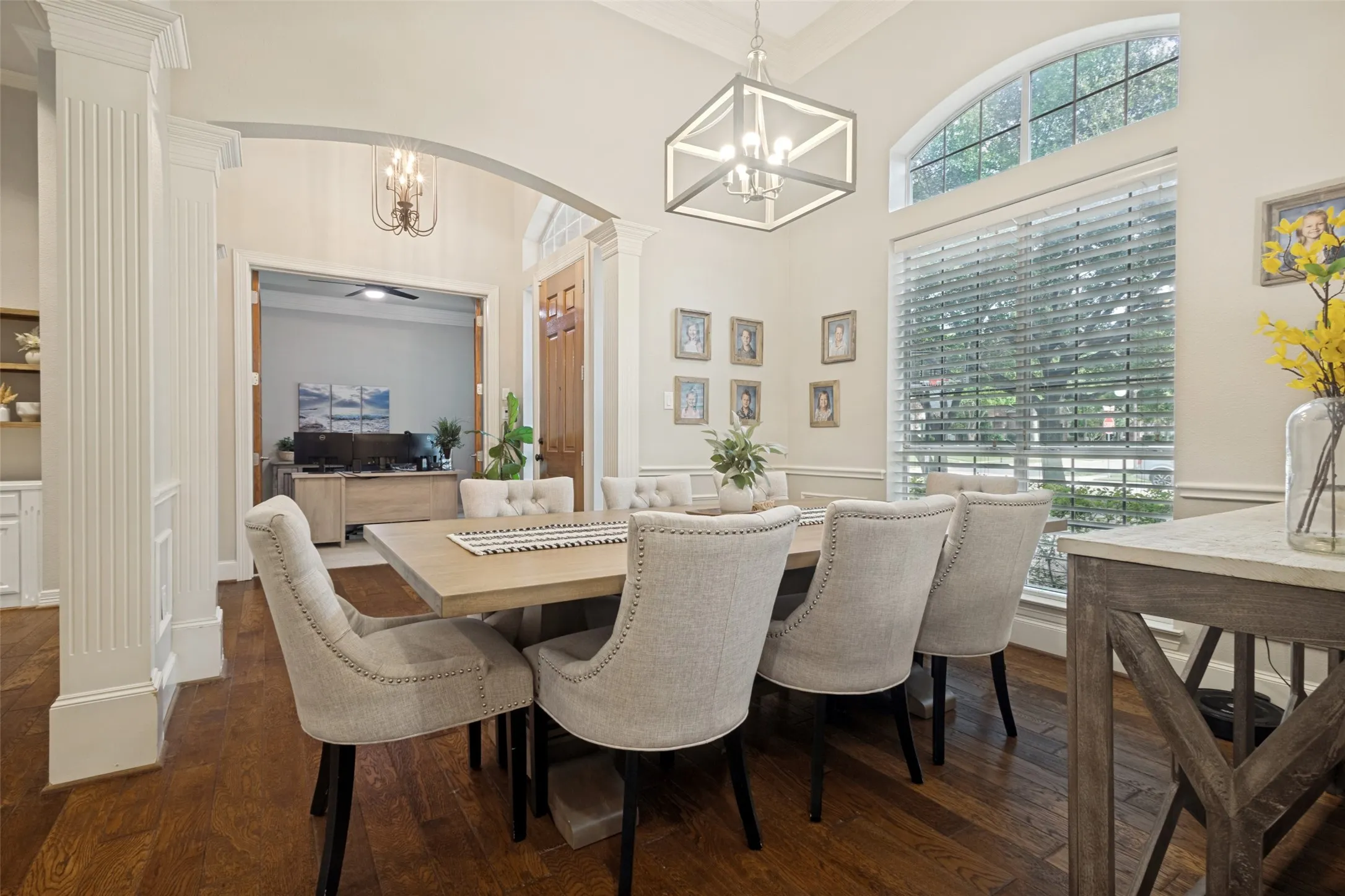 Single Family Residence For Sale in Denton County , 4400 Biscayne Drive, Flower Mound, Texas 75028, 4 Bedroom, 4 Bathroom, 3 Garage spaces, 3,648 Sqft, built in 2000, mls#21328627, Real Estate Agent in Flower Mound, Homes For Sale in Denton county, Homes For Sale in Flower Mound, Realtor in Flower Mound Texas, Real Estate Brokerage Independent Realty Texas, Luminita Cordes Realtor