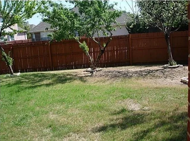 Single Family Residence For Rent in Collin County , 736 Player Drive, Plano, Texas 75025, 4 Bedroom, 2 Bathroom, 2 Garage spaces, 2,309 Sqft, built in 1998, mls#21329040, Real Estate Agent in Plano, Homes For Rent in Collin county, Homes For Rent in Plano, Realtor in Plano Texas, Real Estate Brokerage Independent Realty Texas, Luminita Cordes Realtor