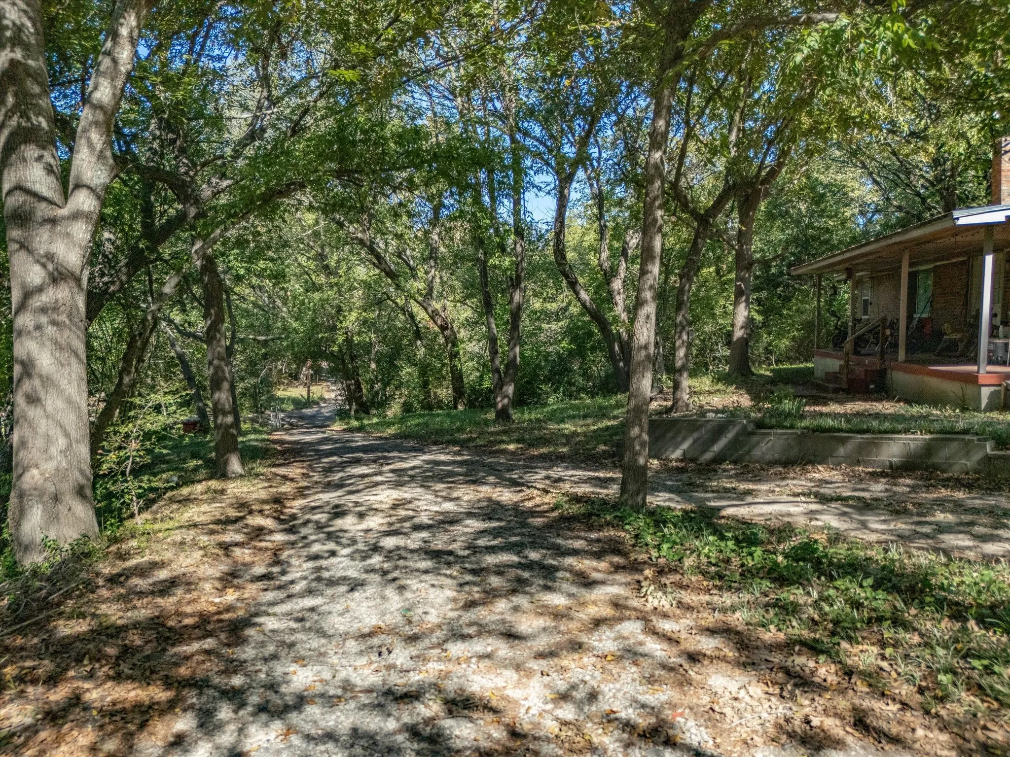 Retail For Sale in Dallas County , 121 Little John Drive, De Soto, Texas 75115, 0, 0, Garage spaces, 0 Sqft, built in 1968, mls#21329079, Real Estate Agent in De Soto, Homes For Sale in Dallas county, Homes For Sale in De Soto, Realtor in De Soto Texas, Real Estate Brokerage Independent Realty Texas, Luminita Cordes Realtor