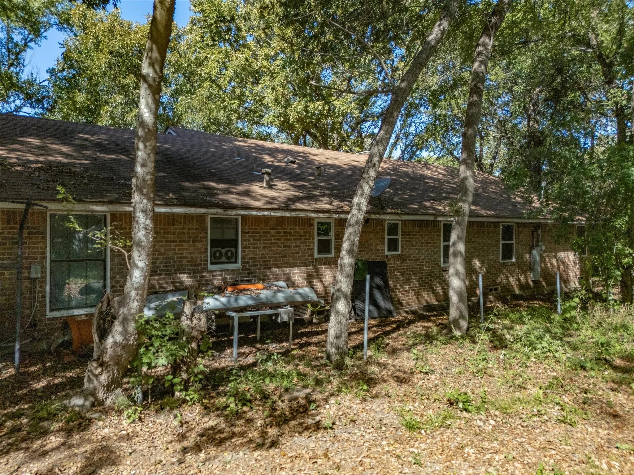 Retail For Sale in Dallas County , 121 Little John Drive, De Soto, Texas 75115, 0, 0, Garage spaces, 0 Sqft, built in 1968, mls#21329079, Real Estate Agent in De Soto, Homes For Sale in Dallas county, Homes For Sale in De Soto, Realtor in De Soto Texas, Real Estate Brokerage Independent Realty Texas, Luminita Cordes Realtor