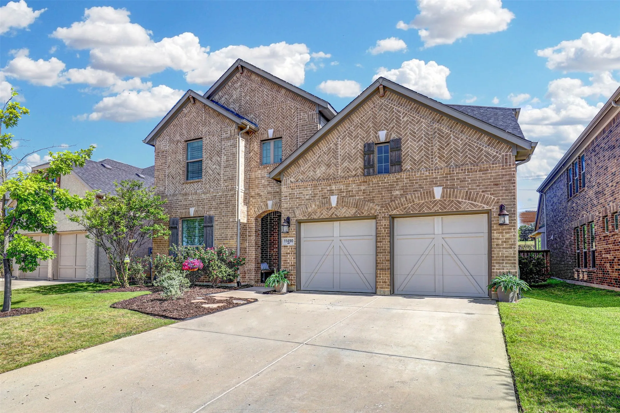 Single Family Residence For Sale in Denton County , 11490 Misty Ridge Drive, Flower Mound, Texas 76262, 4 Bedroom, 4 Bathroom, 2 Garage spaces, 3,202 Sqft, built in 2020, mls#21328245, Real Estate Agent in Flower Mound, Homes For Sale in Denton county, Homes For Sale in Flower Mound, Realtor in Flower Mound Texas, Real Estate Brokerage Independent Realty Texas, Luminita Cordes Realtor