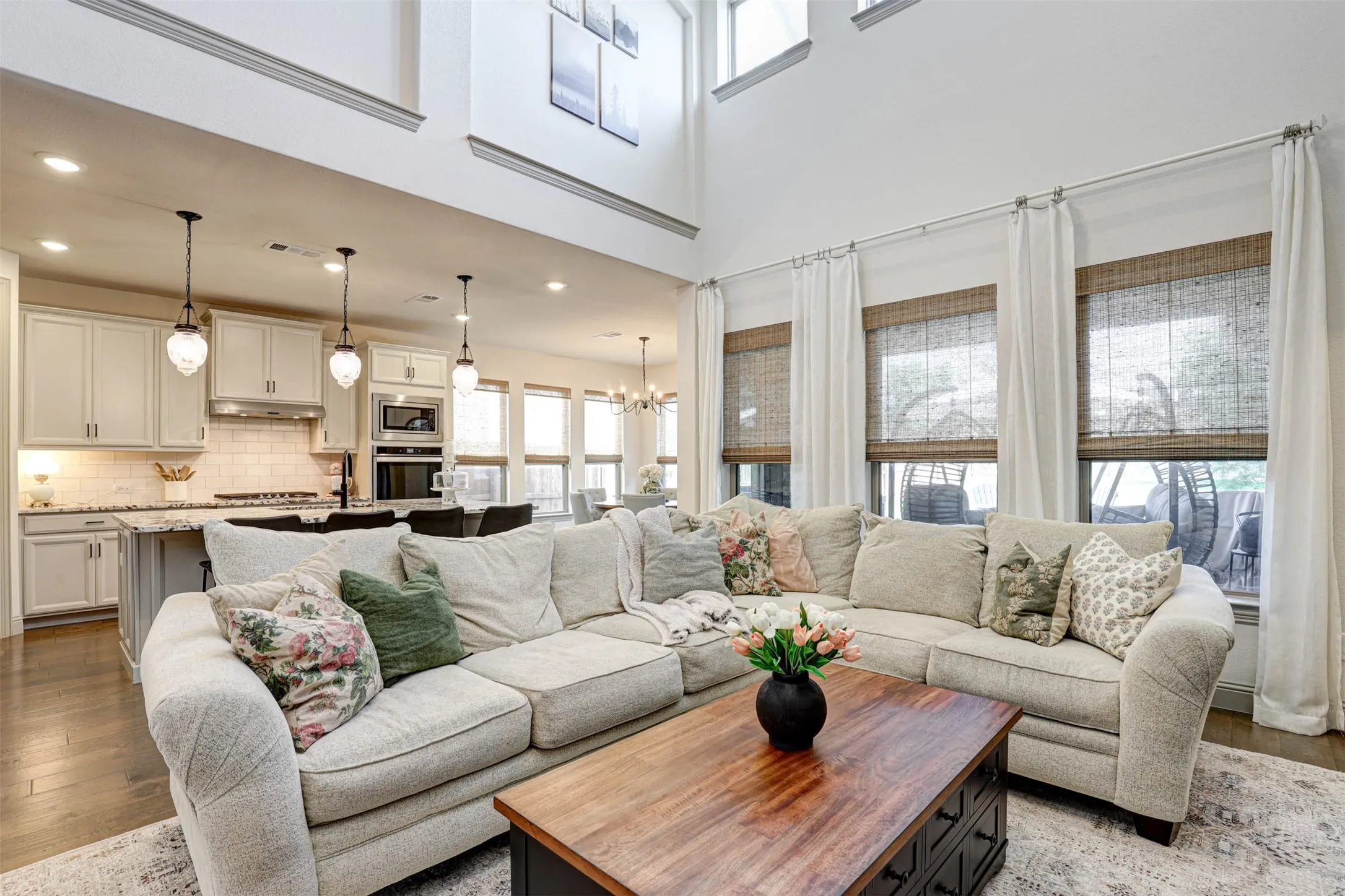Single Family Residence For Sale in Denton County , 11490 Misty Ridge Drive, Flower Mound, Texas 76262, 4 Bedroom, 4 Bathroom, 2 Garage spaces, 3,202 Sqft, built in 2020, mls#21328245, Real Estate Agent in Flower Mound, Homes For Sale in Denton county, Homes For Sale in Flower Mound, Realtor in Flower Mound Texas, Real Estate Brokerage Independent Realty Texas, Luminita Cordes Realtor