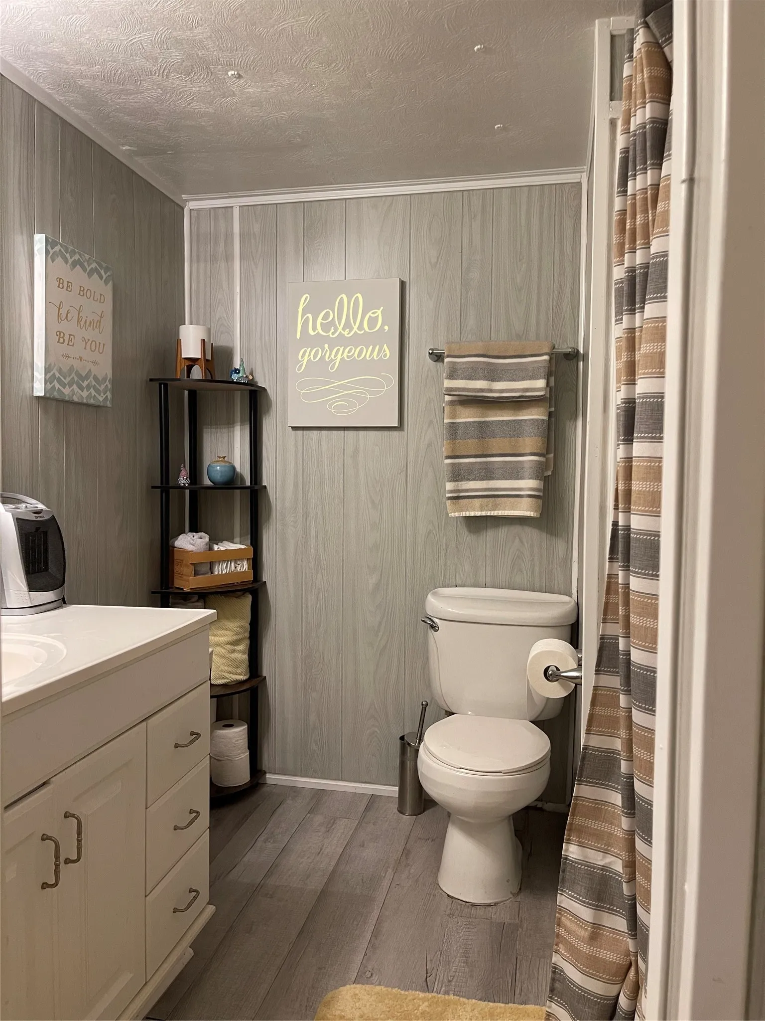 Manufactured Home For Sale in Palo Pinto County , 2334 Sanbar Road 60, Possum Kingdom Lake, Texas 76449, 2 Bedroom, 2 Bathroom, Garage spaces, 980 Sqft, built in 0, Price $55,000, mls#21328783, Real Estate Agent in Possum Kingdom Lake, Homes For Sale in Palo Pinto county, Homes For Sale in Possum Kingdom Lake, Realtor in Possum Kingdom Lake Texas, Real Estate Brokerage Independent Realty Texas, Luminita Cordes Realtor