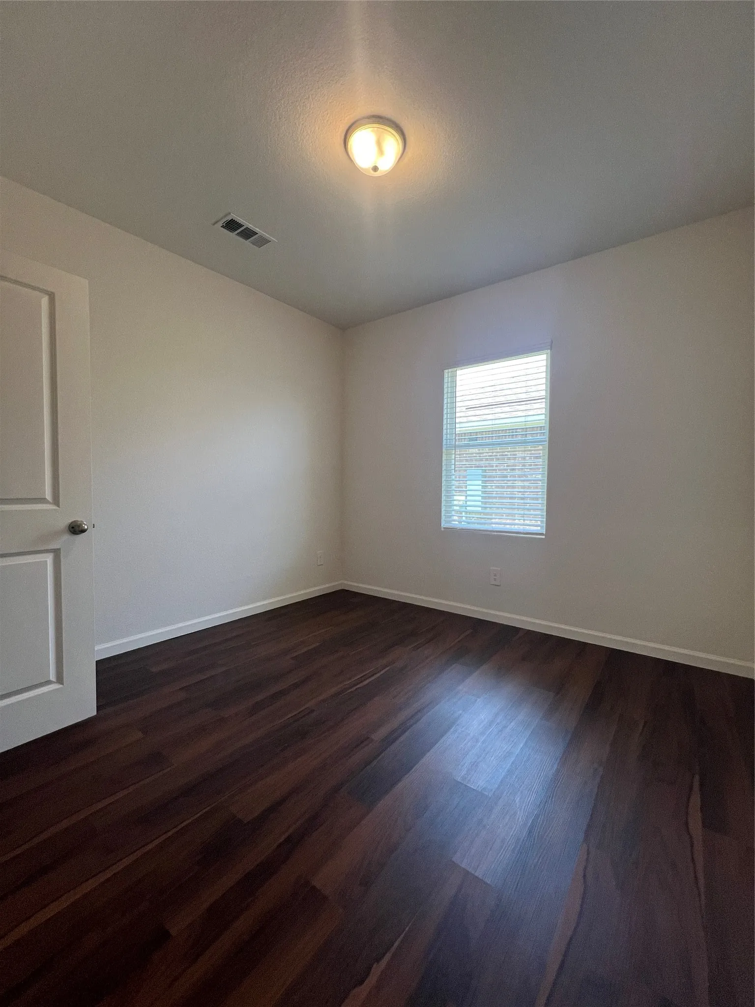 Single Family Residence For Rent in Collin County , 711 Camden Drive, Lavon, Texas 75166, 4 Bedroom, 2 Bathroom, 2 Garage spaces, 1,884 Sqft, built in 2022, mls#21329096, Real Estate Agent in Lavon, Homes For Rent in Collin county, Homes For Rent in Lavon, Realtor in Lavon Texas, Real Estate Brokerage Independent Realty Texas, Luminita Cordes Realtor