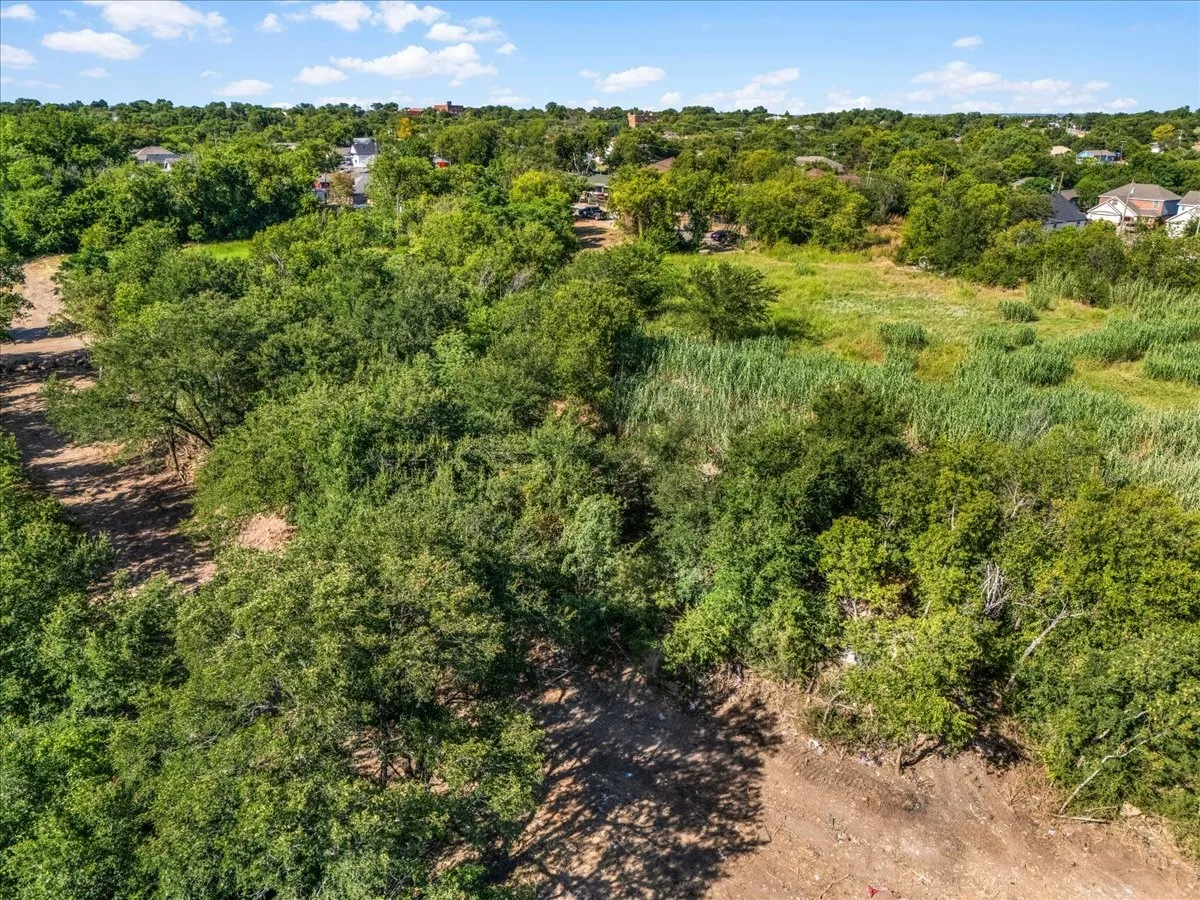 Unimproved Land For Sale in Tarrant County , 2920 Columbus Avenue, Fort Worth, Texas 76106, 0, 0, Garage spaces, 0 Sqft, built in 0, Price $399,999, mls#21329101, Real Estate Agent in Fort Worth, Homes For Sale in Tarrant county, Homes For Sale in Fort Worth, Realtor in Fort Worth Texas, Real Estate Brokerage Independent Realty Texas, Luminita Cordes Realtor