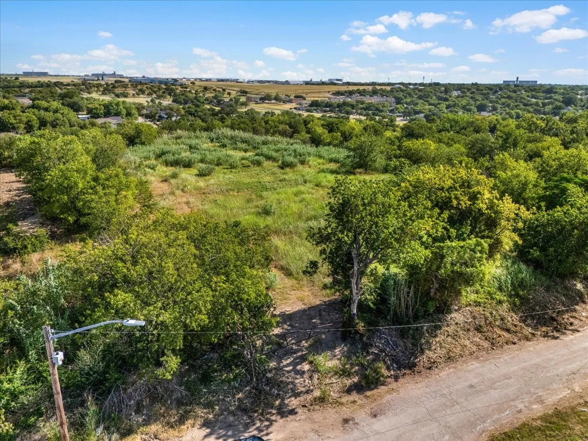 Unimproved Land For Sale in Tarrant County , 2920 Columbus Avenue, Fort Worth, Texas 76106, 0, 0, Garage spaces, 0 Sqft, built in 0, Price $399,999, mls#21329101, Real Estate Agent in Fort Worth, Homes For Sale in Tarrant county, Homes For Sale in Fort Worth, Realtor in Fort Worth Texas, Real Estate Brokerage Independent Realty Texas, Luminita Cordes Realtor