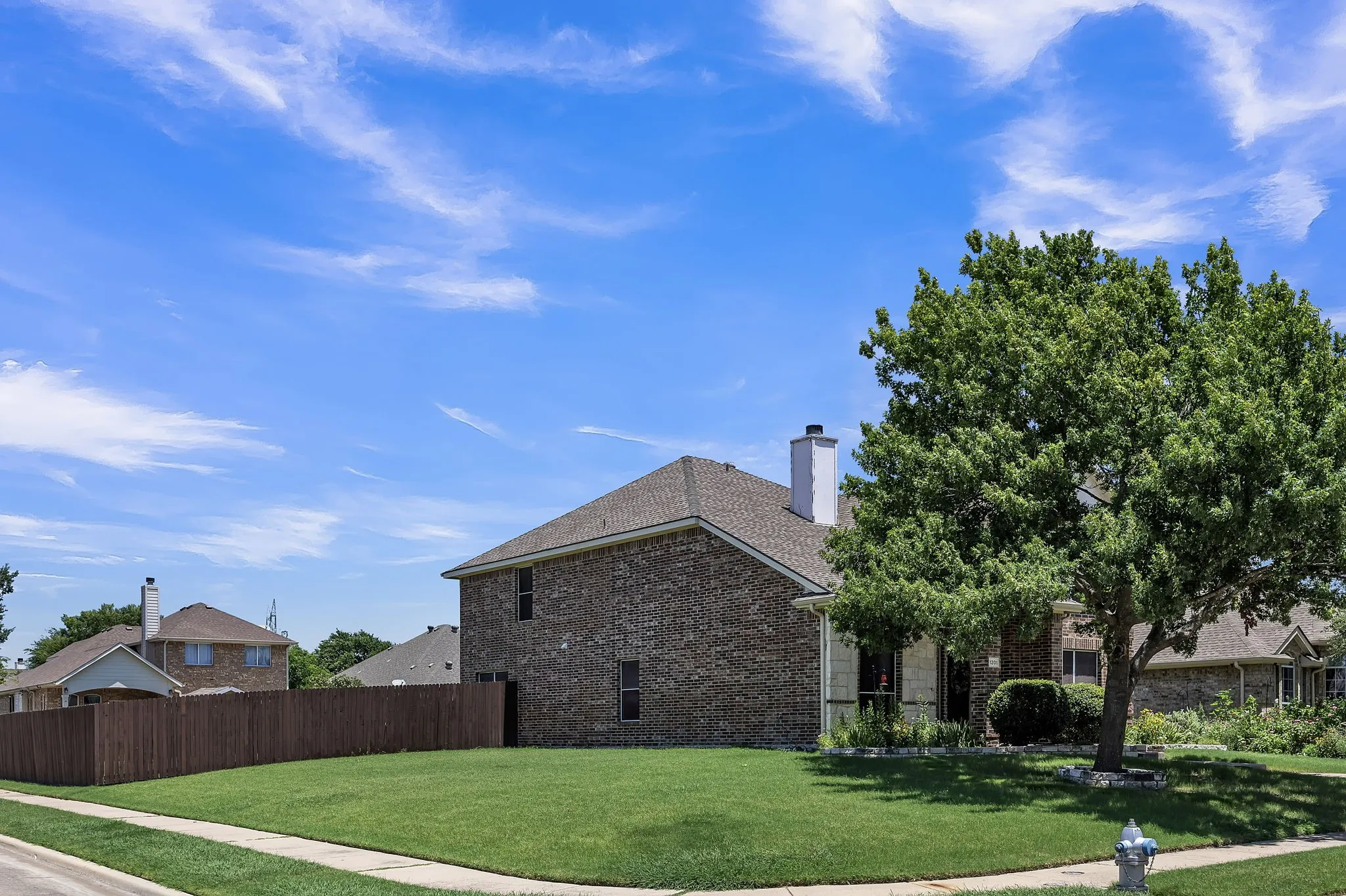 Single Family Residence For Sale in Collin County , 1201 Destiny Court, Wylie, Texas 75098, 4 Bedroom, 3 Bathroom, 2 Garage spaces, 2,418 Sqft, built in 2007, mls#21328936, Real Estate Agent in Wylie, Homes For Sale in Collin county, Homes For Sale in Wylie, Realtor in Wylie Texas, Real Estate Brokerage Independent Realty Texas, Luminita Cordes Realtor
