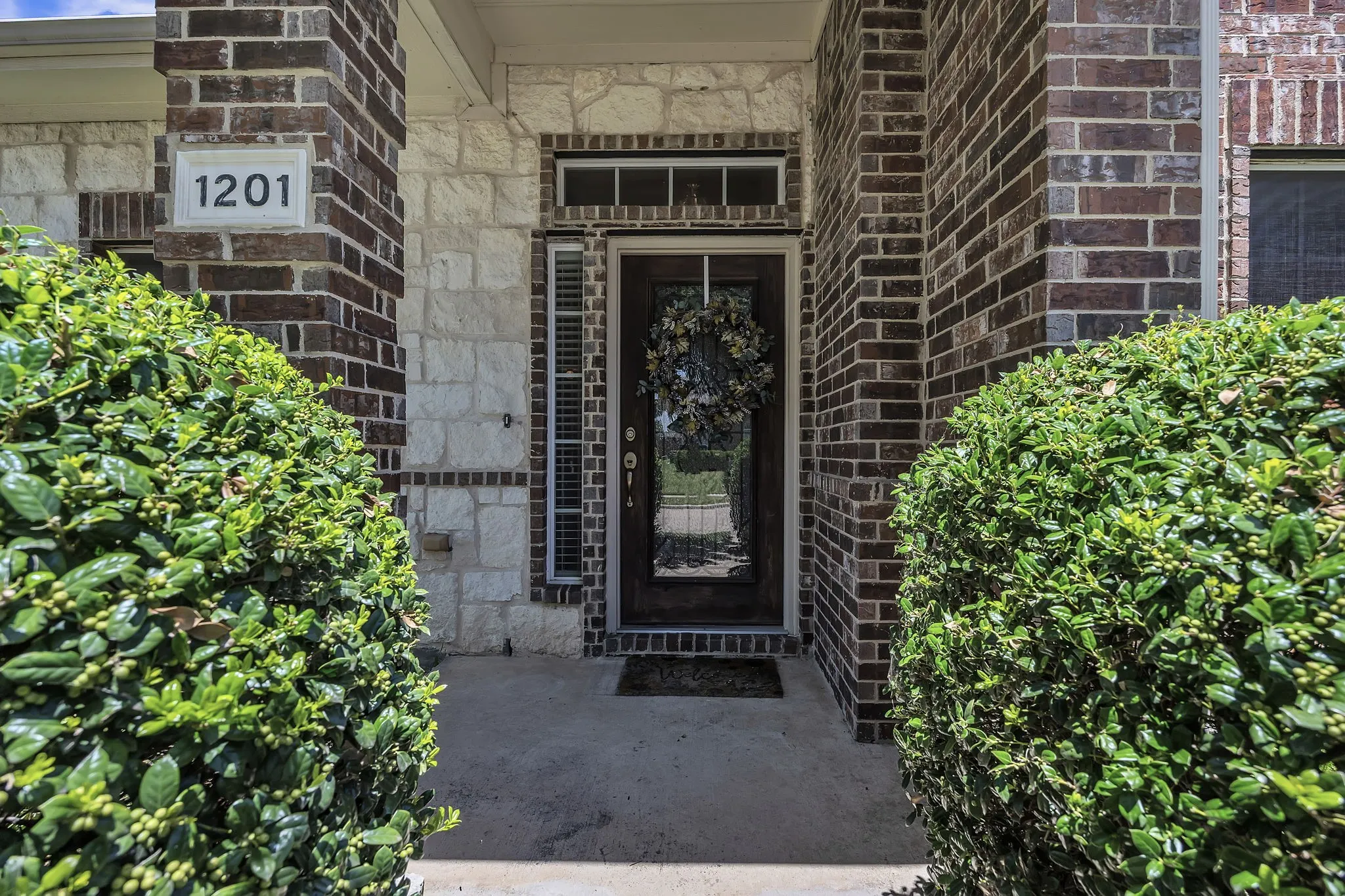 Single Family Residence For Sale in Collin County , 1201 Destiny Court, Wylie, Texas 75098, 4 Bedroom, 3 Bathroom, 2 Garage spaces, 2,418 Sqft, built in 2007, mls#21328936, Real Estate Agent in Wylie, Homes For Sale in Collin county, Homes For Sale in Wylie, Realtor in Wylie Texas, Real Estate Brokerage Independent Realty Texas, Luminita Cordes Realtor