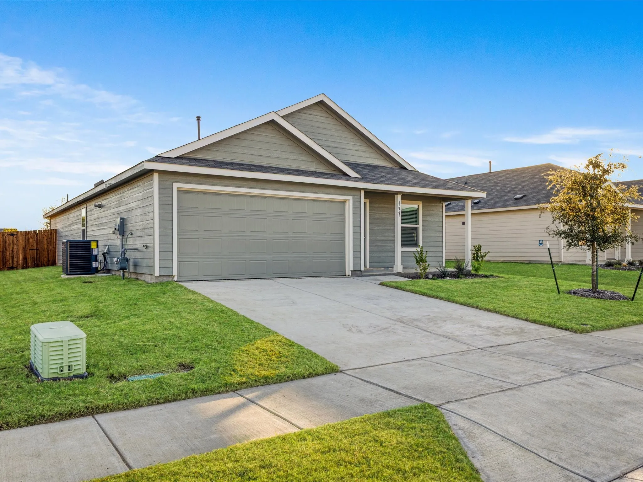 Single Family Residence For Rent in Collin County , 1621 Baugh Street, Mc Kinney, Texas 75071, 4 Bedroom, 2 Bathroom, 2 Garage spaces, 1,707 Sqft, built in 2025, mls#21329106, Real Estate Agent in Mc Kinney, Homes For Rent in Collin county, Homes For Rent in Mc Kinney, Realtor in Mc Kinney Texas, Real Estate Brokerage Independent Realty Texas, Luminita Cordes Realtor