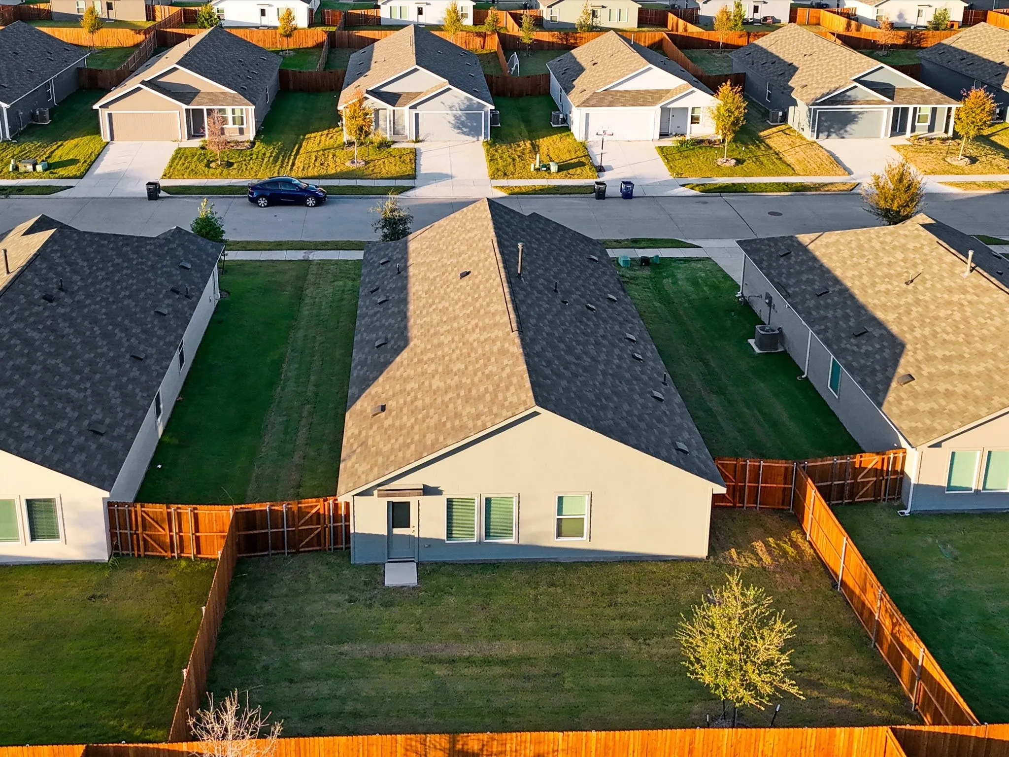Single Family Residence For Rent in Collin County , 1621 Baugh Street, Mc Kinney, Texas 75071, 4 Bedroom, 2 Bathroom, 2 Garage spaces, 1,707 Sqft, built in 2025, mls#21329106, Real Estate Agent in Mc Kinney, Homes For Rent in Collin county, Homes For Rent in Mc Kinney, Realtor in Mc Kinney Texas, Real Estate Brokerage Independent Realty Texas, Luminita Cordes Realtor