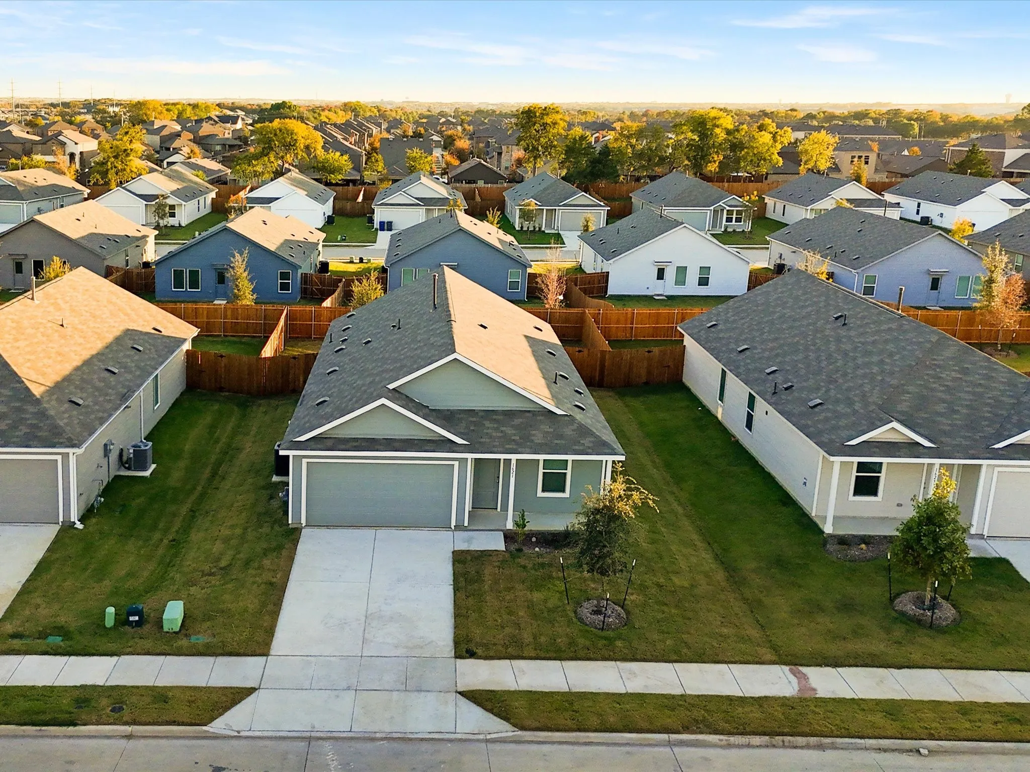 Single Family Residence For Rent in Collin County , 1621 Baugh Street, Mc Kinney, Texas 75071, 4 Bedroom, 2 Bathroom, 2 Garage spaces, 1,707 Sqft, built in 2025, mls#21329106, Real Estate Agent in Mc Kinney, Homes For Rent in Collin county, Homes For Rent in Mc Kinney, Realtor in Mc Kinney Texas, Real Estate Brokerage Independent Realty Texas, Luminita Cordes Realtor