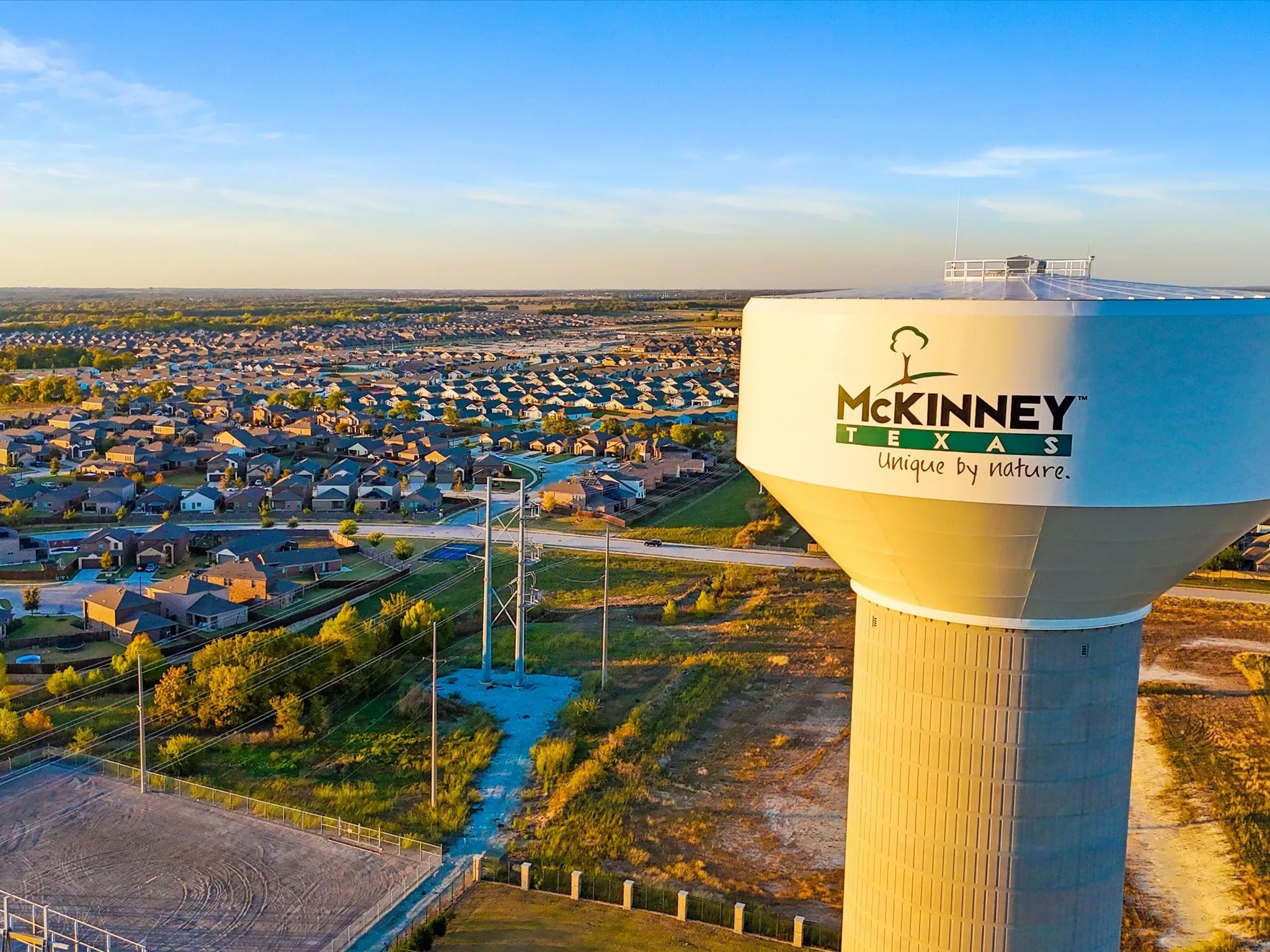 Single Family Residence For Rent in Collin County , 1621 Baugh Street, Mc Kinney, Texas 75071, 4 Bedroom, 2 Bathroom, 2 Garage spaces, 1,707 Sqft, built in 2025, mls#21329106, Real Estate Agent in Mc Kinney, Homes For Rent in Collin county, Homes For Rent in Mc Kinney, Realtor in Mc Kinney Texas, Real Estate Brokerage Independent Realty Texas, Luminita Cordes Realtor