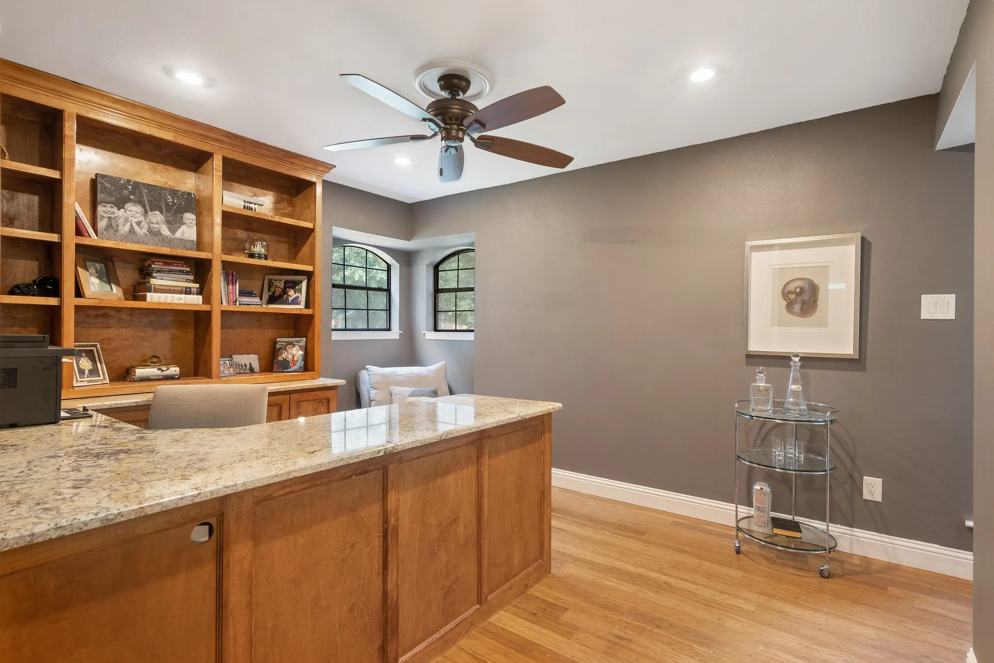 Single Family Residence For Rent in Tarrant County , 2413 Taylor Street, Southlake, Texas 76092, 4 Bedroom, 3 Bathroom, 2 Garage spaces, 3,166 Sqft, built in 1984, mls#21328828, Real Estate Agent in Southlake, Homes For Rent in Tarrant county, Homes For Rent in Southlake, Realtor in Southlake Texas, Real Estate Brokerage Independent Realty Texas, Luminita Cordes Realtor