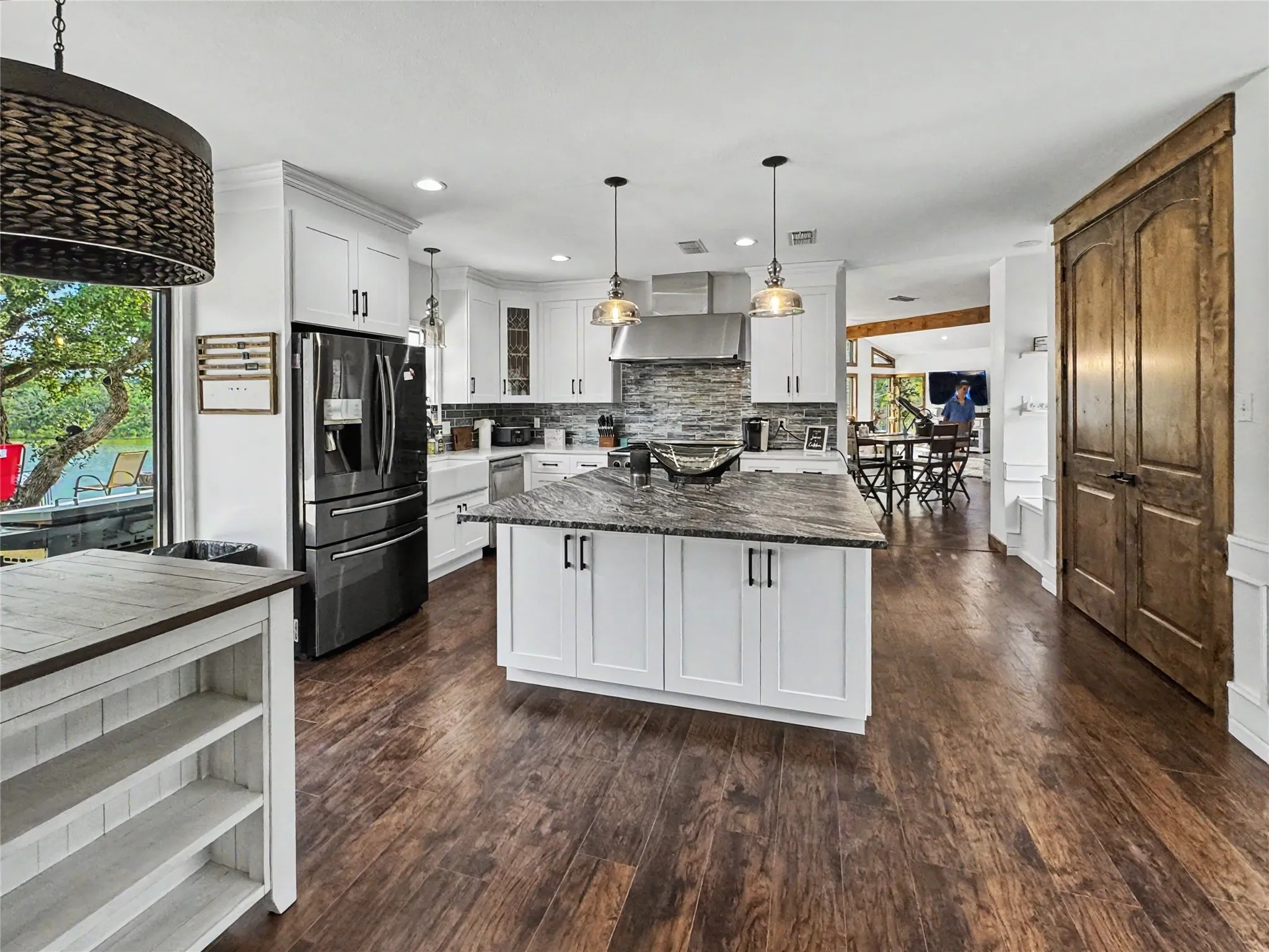 Single Family Residence For Sale in Palo Pinto County , 80342 Interstate 20, Gordon, Texas 76453, 3 Bedrooms, 3 Bathrooms, 2 Garage spaces, 4,196 Sqft, built in 1984, Price $1,450,000, mls#21329114, Real Estate Agent in Gordon, Homes For Sale in Palo Pinto county, Homes For Sale in Gordon, Realtor in Gordon Texas, Real Estate Brokerage Independent Realty Texas, Luminita Cordes Realtor