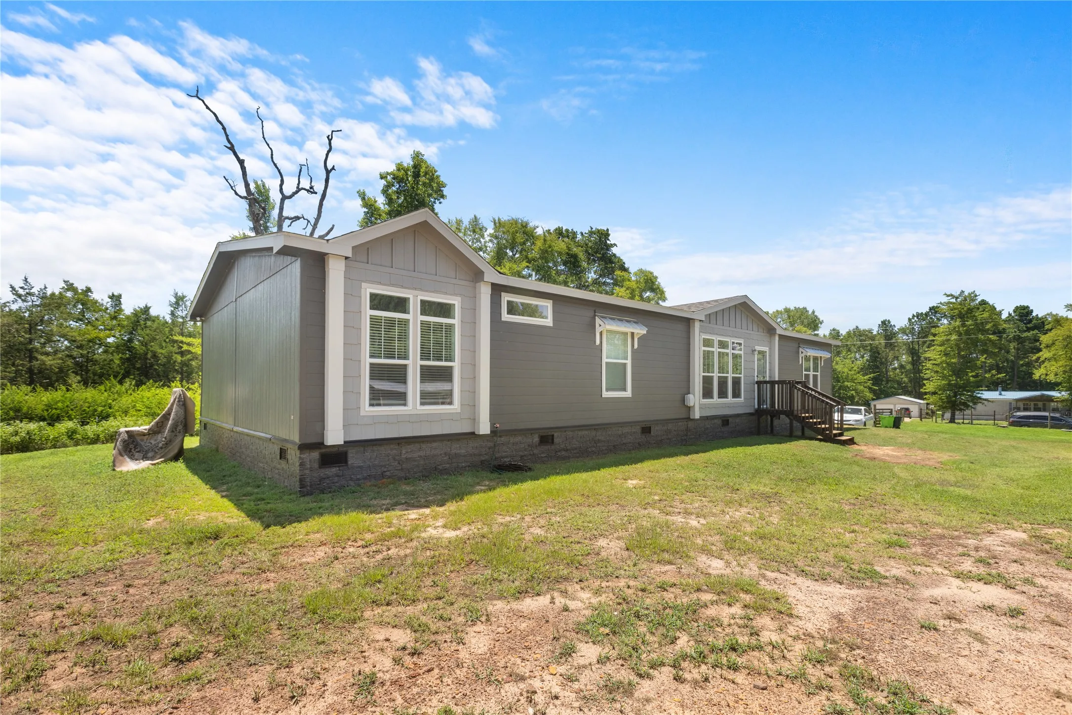 Mobile Home For Sale in Van Zandt County , 645 Vz County Road 4926, Ben Wheeler, Texas 75754, 4 Bedrooms, 3 Bathrooms, Garage spaces, 2,160 Sqft, built in 2023, Price $349,900, mls#21329103, Real Estate Agent in Ben Wheeler, Homes For Sale in Van Zandt county, Homes For Sale in Ben Wheeler, Realtor in Ben Wheeler Texas, Real Estate Brokerage Independent Realty Texas, Luminita Cordes Realtor