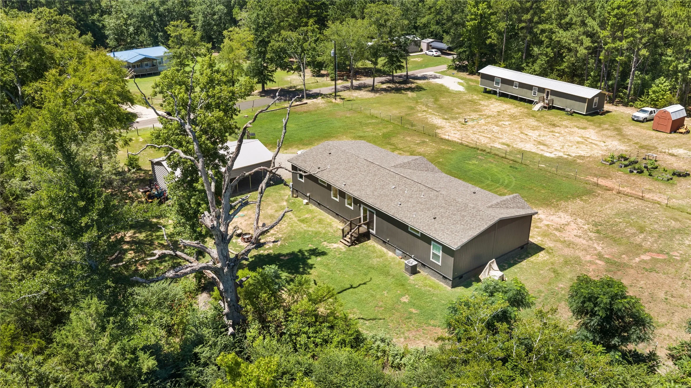 Mobile Home For Sale in Van Zandt County , 645 Vz County Road 4926, Ben Wheeler, Texas 75754, 4 Bedrooms, 3 Bathrooms, Garage spaces, 2,160 Sqft, built in 2023, Price $349,900, mls#21329103, Real Estate Agent in Ben Wheeler, Homes For Sale in Van Zandt county, Homes For Sale in Ben Wheeler, Realtor in Ben Wheeler Texas, Real Estate Brokerage Independent Realty Texas, Luminita Cordes Realtor