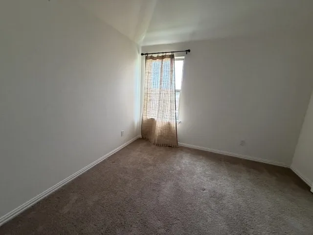 Single Family Residence For Sale in Travis County , 22224 Cape Travis Bend, Lago Vista, Texas 78645, 5 Bedroom, 4 Bathroom, 3 Garage spaces, 4,049 Sqft, built in 2014, mls#21329122, Real Estate Agent in Lago Vista, Homes For Sale in Travis county, Homes For Sale in Lago Vista, Realtor in Lago Vista Texas, Real Estate Brokerage Independent Realty Texas, Luminita Cordes Realtor