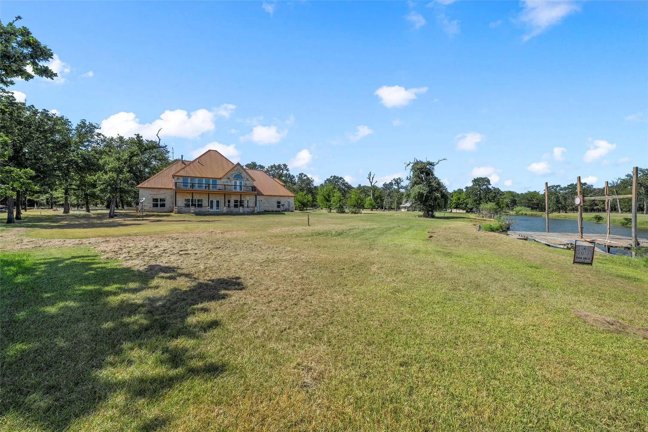 Single Family Residence For Sale in Limestone County , 134 Lcr 796, Groesbeck, Texas 76642, 5 Bedroom, 4 Bathroom, 2 Garage spaces, 3,576 Sqft, built in 2015, mls#21328909, Real Estate Agent in Groesbeck, Homes For Sale in Limestone county, Homes For Sale in Groesbeck, Realtor in Groesbeck Texas, Real Estate Brokerage Independent Realty Texas, Luminita Cordes Realtor